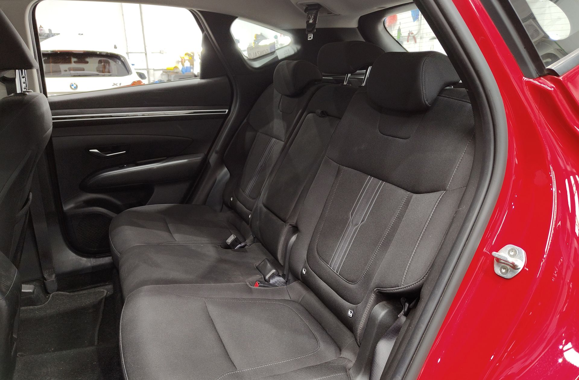 Hyundai Tucson 1.6 CRDi 48V Maxx DCT - foto 11