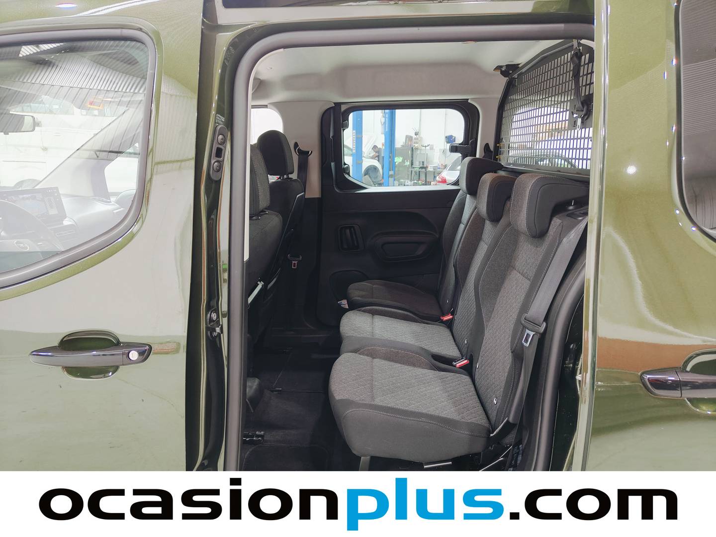 Foto asientos traseros Opel Combo Opel Combo Combi 1.5 Td S/S Edition (100 CV)
