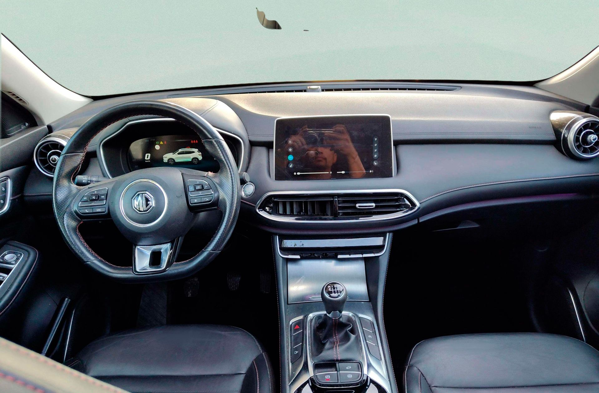MG HS 1.5 Turbo GDI Luxury - foto 6