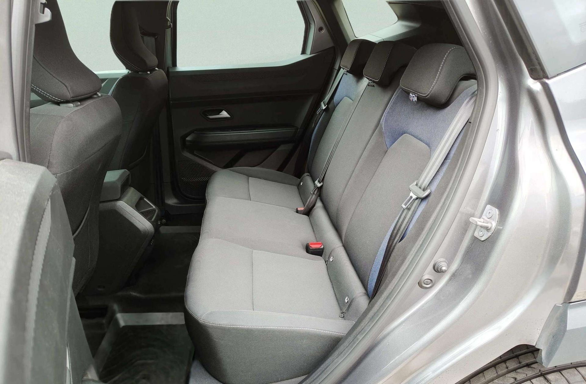 Dacia Duster Expression TCe ECO-G - foto 12