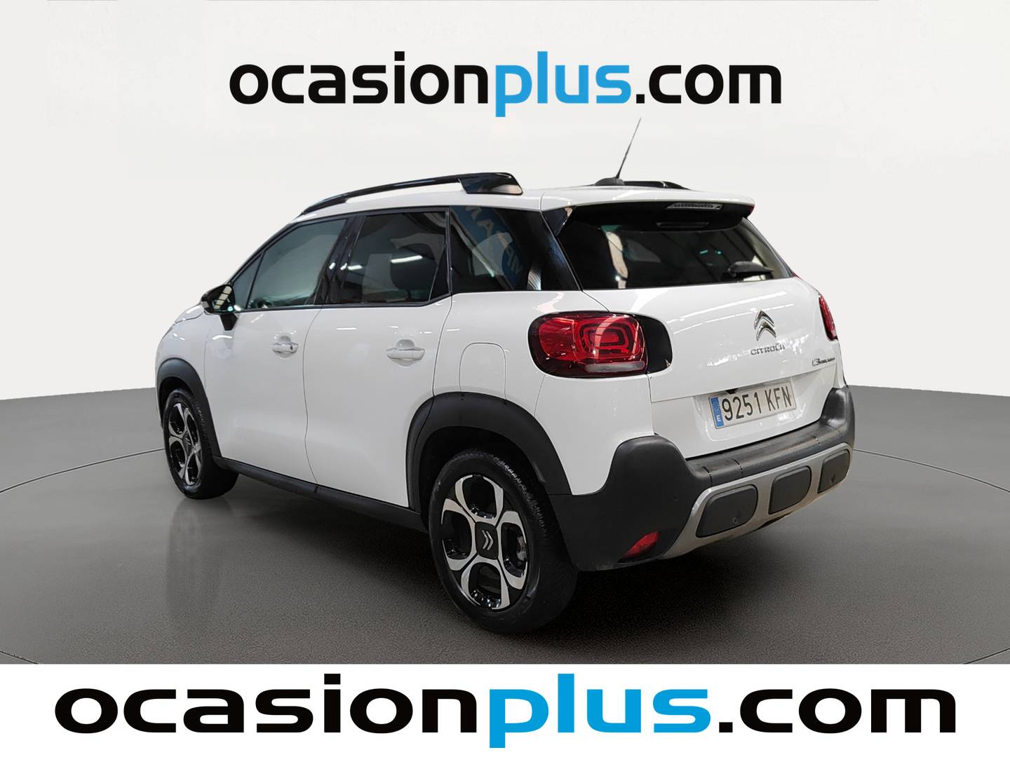 Foto trasera Citroën C3 Aircross Citroën C3 Aircross PureTech 110 S&S Shine (110 CV) derecha