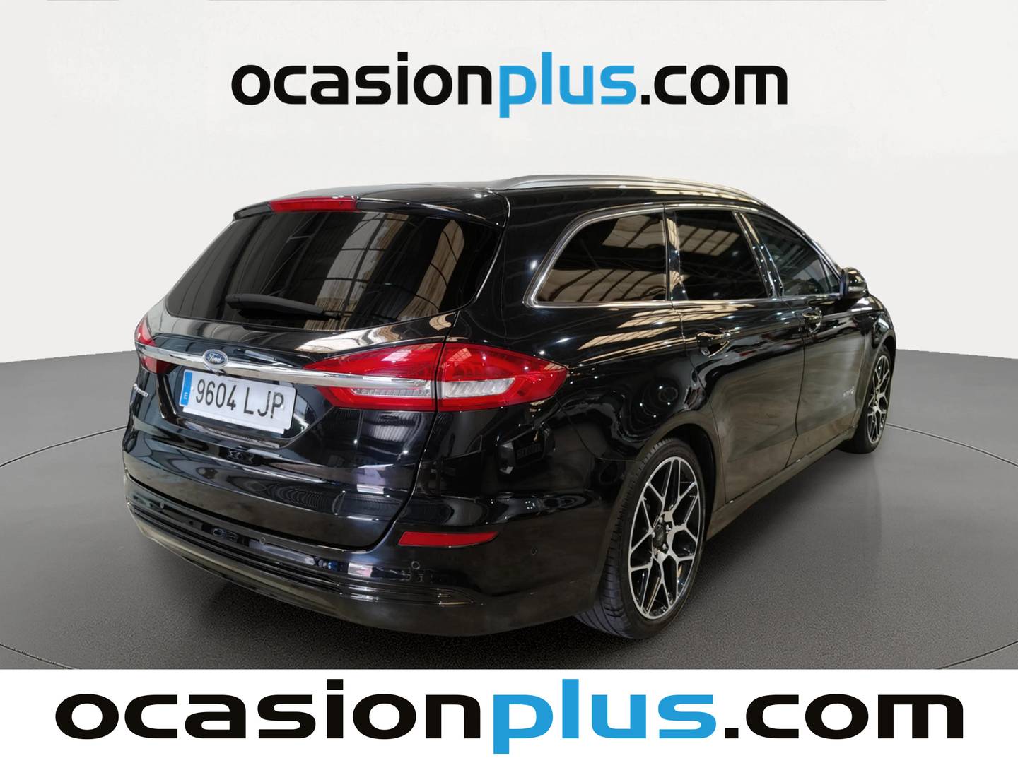 Foto trasera Ford Mondeo Ford Mondeo 2.0 Híbrido HEV Titanium Auto (187 CV) derecha