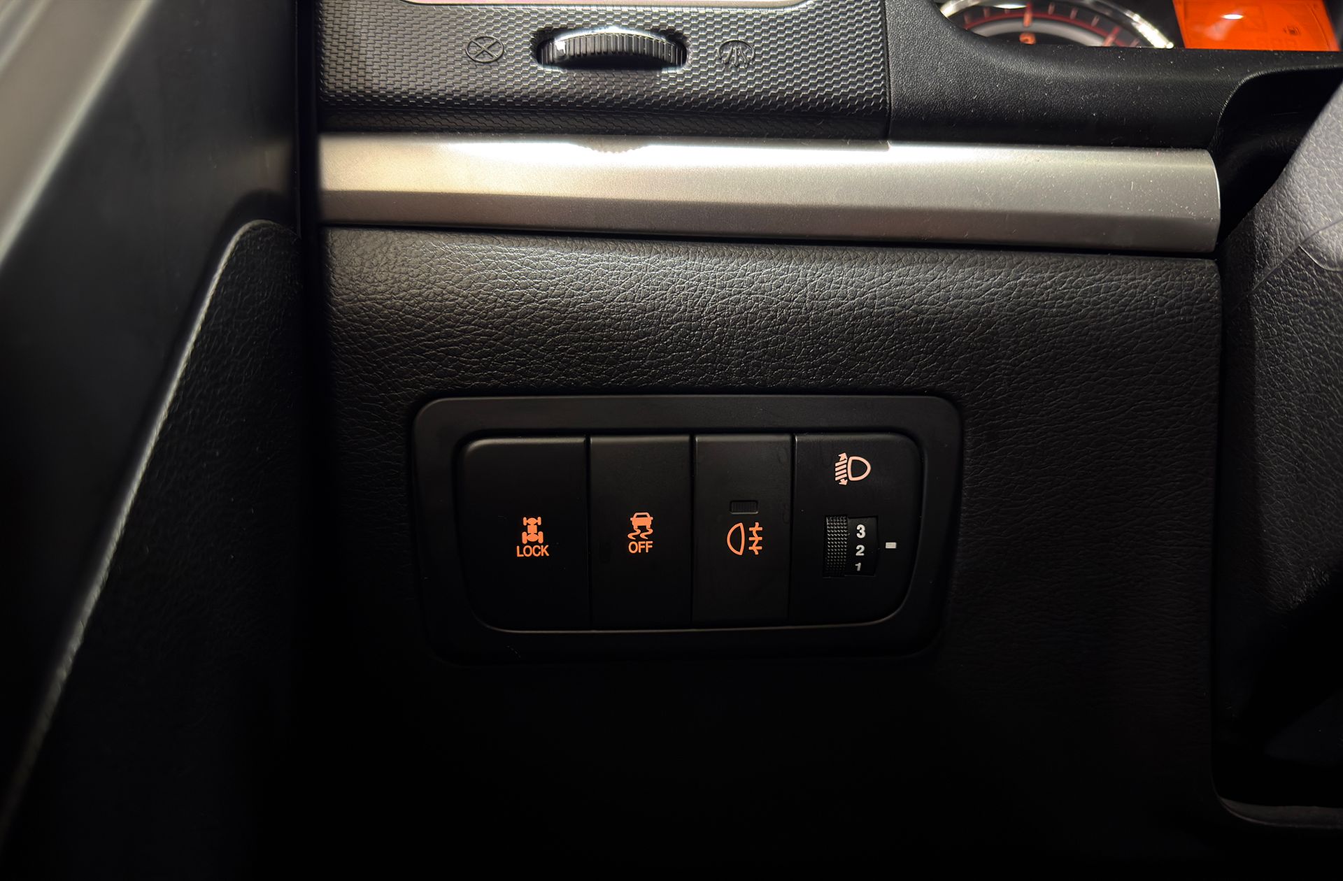 SsangYong Korando D20T Premium 4x4 - foto 22