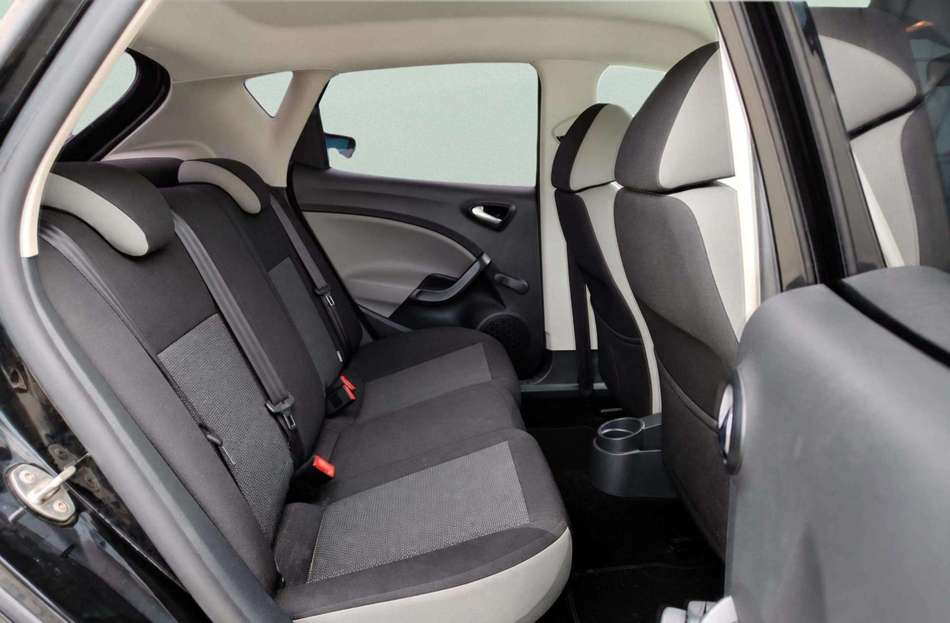 SEAT Ibiza 1.4 TDI Style - foto 13