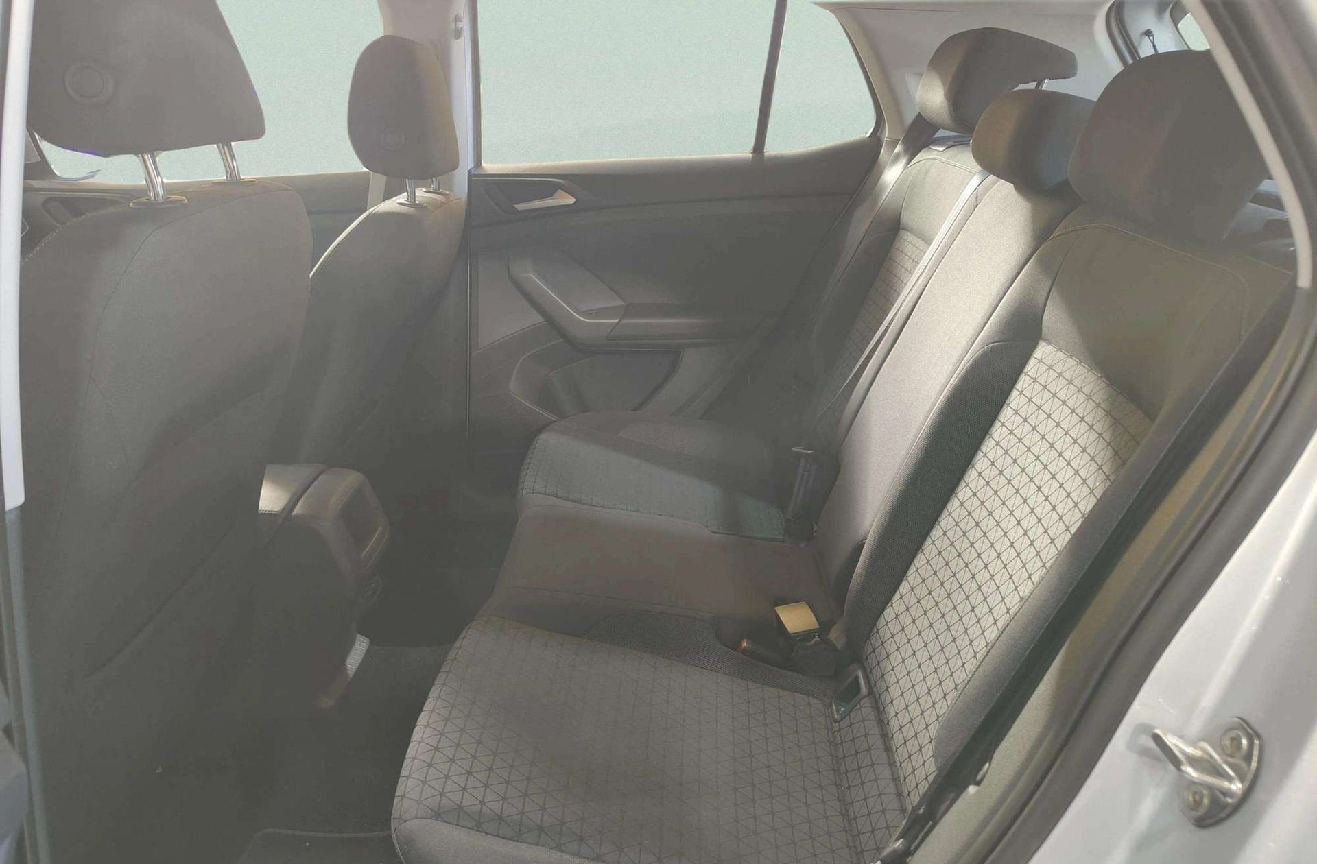 Volkswagen T-Cross Advance 1.0 TSI - foto 12