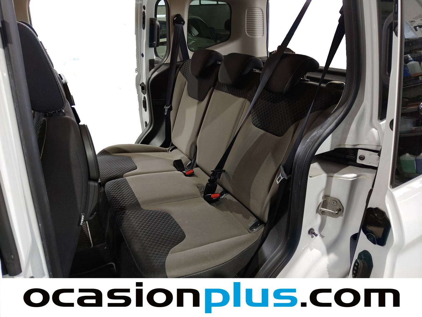 Foto Ford Tourneo Courier Ford Tourneo Courier 1.0 EcoBoost Titanium (100 CV)