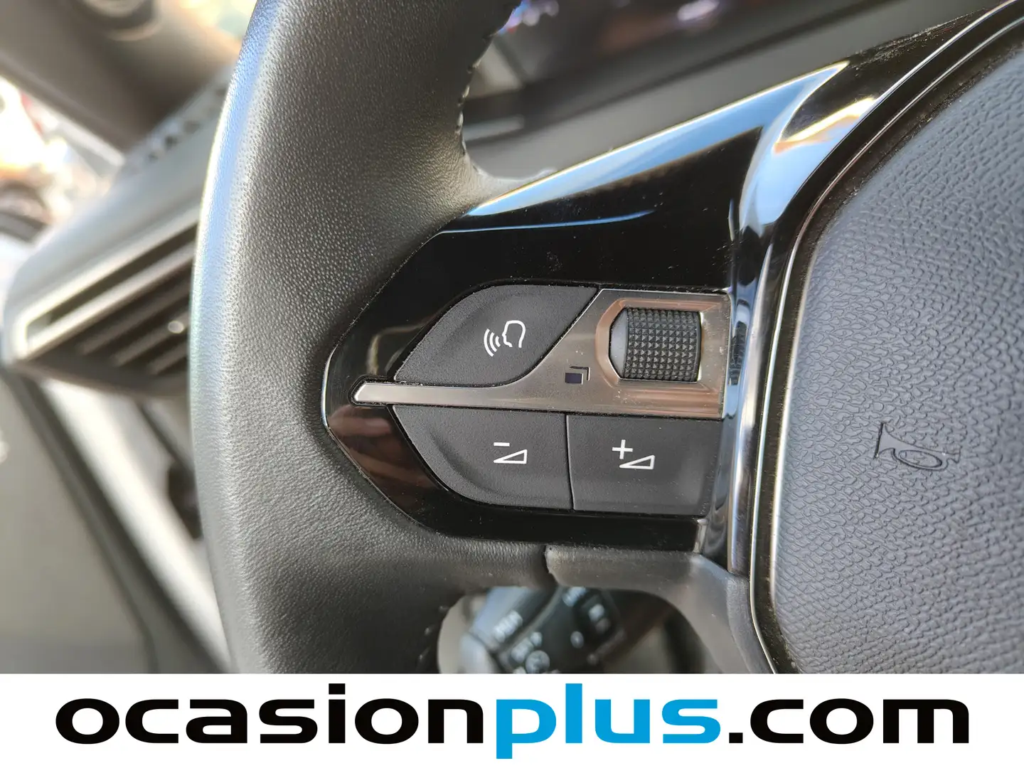 Foto Peugeot 2008 Peugeot 2008 PureTech 100 S&S Allure (100 CV)