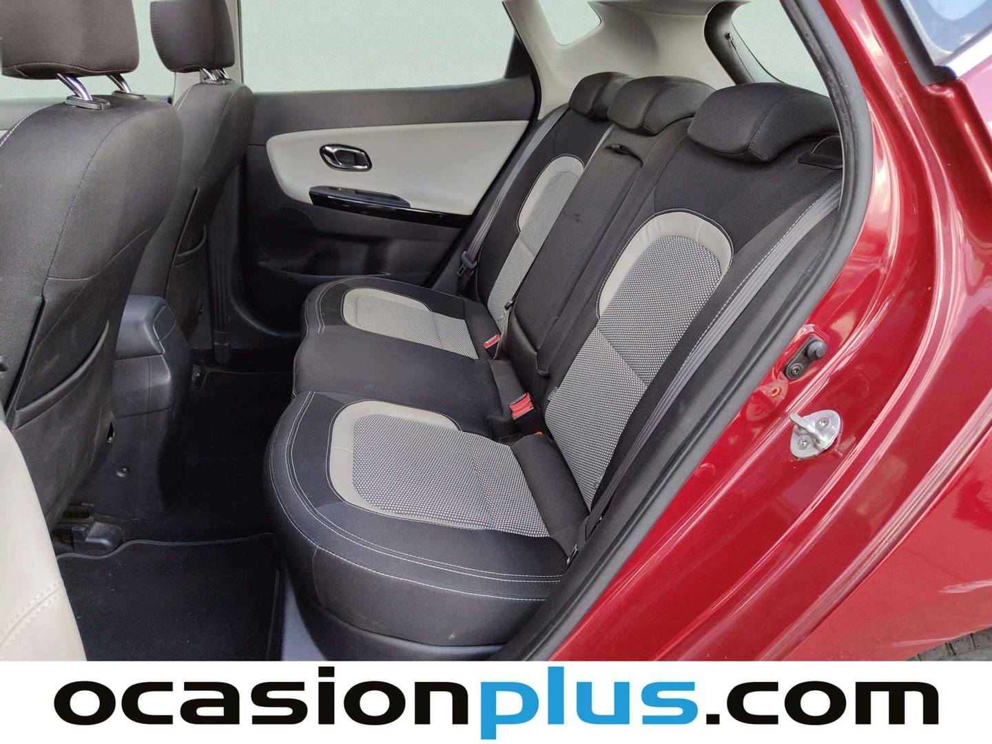 Foto asientos traseros KIA Ceed KIA Ceed 1.6 CRDi VGT Maracaná (128 CV)