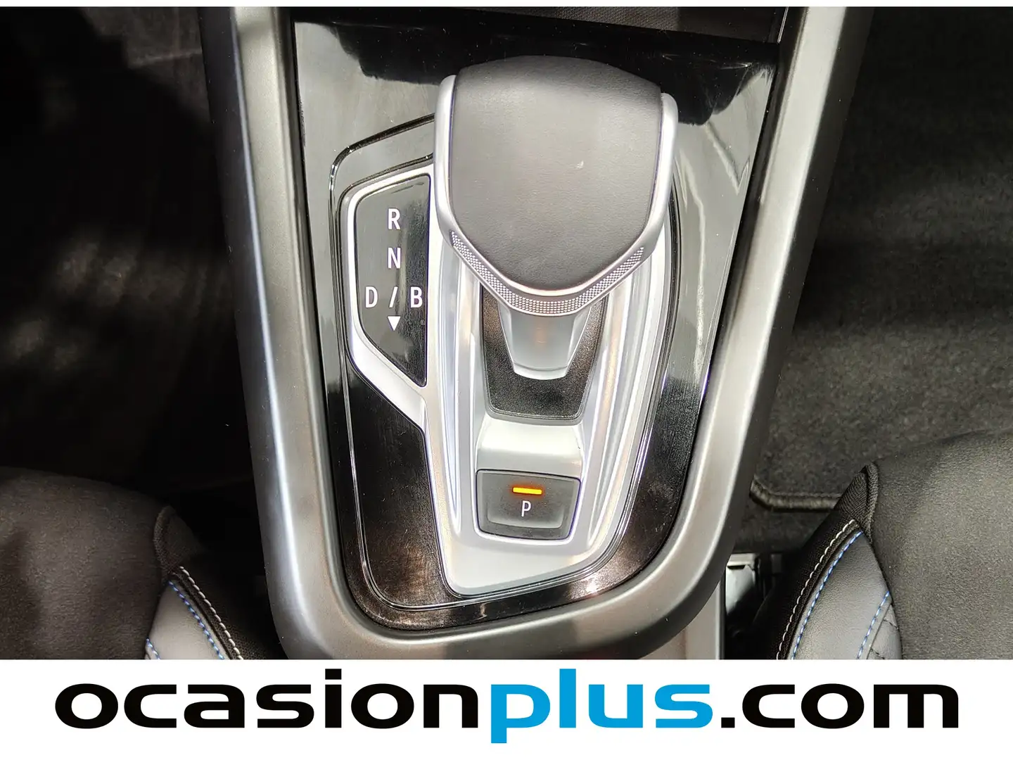 Foto Renault Arkana Renault Arkana Esprit Alpine E-TECH Híbrido  (145 CV)