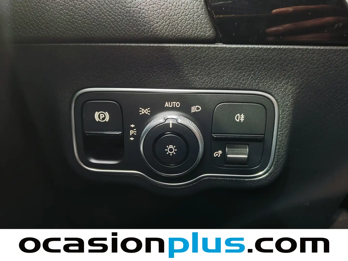 Foto Mercedes GLA Mercedes-Benz GLA GLA 200 D (150 CV) PACK AMG