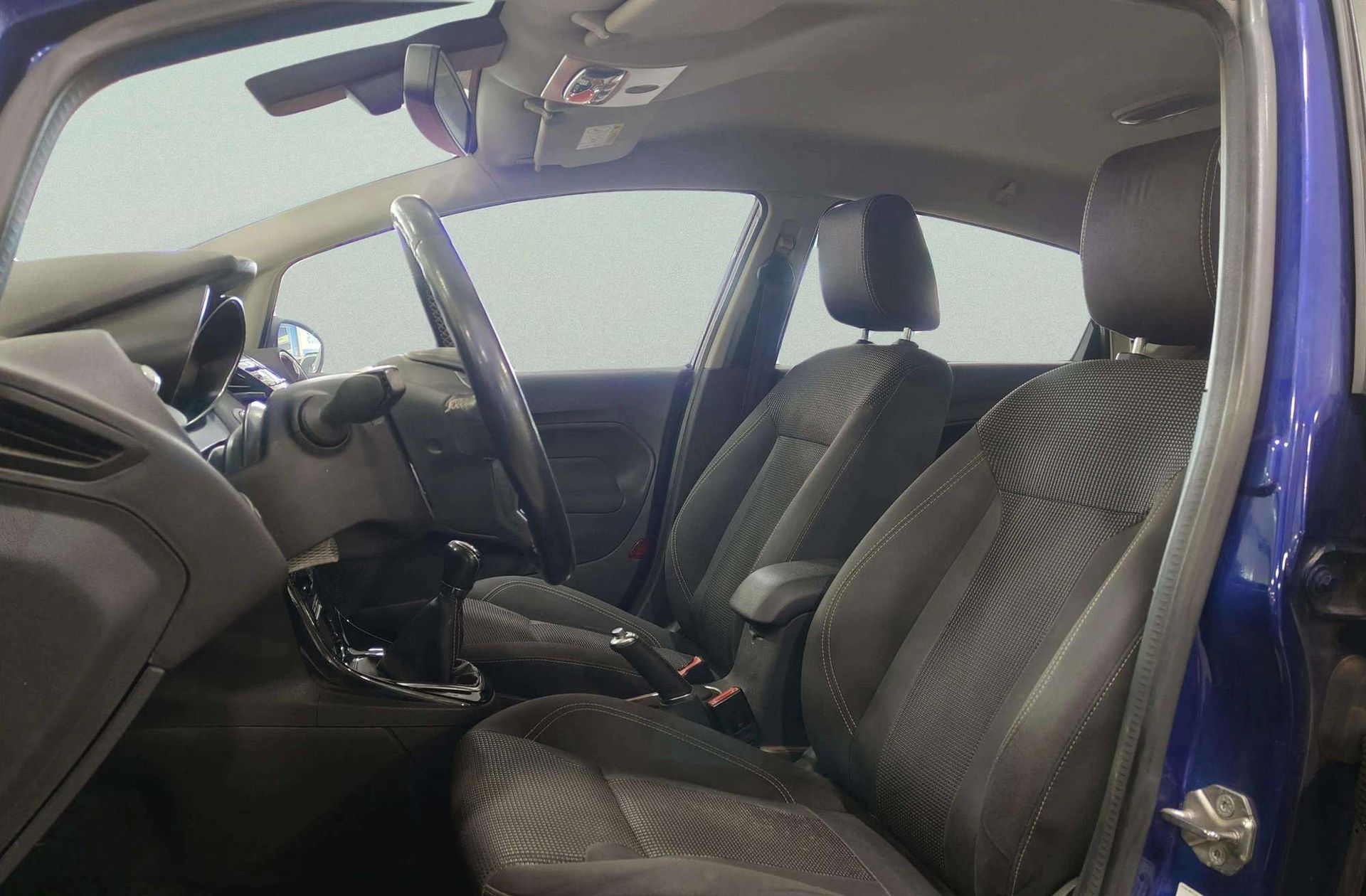 Ford Fiesta 1.0 EcoBoost Titanium - foto 10