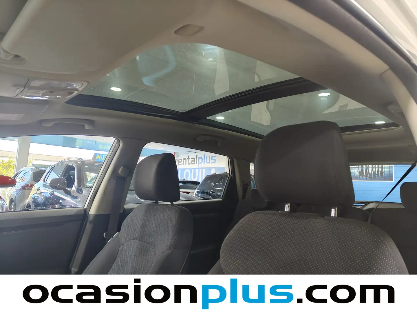 Foto KIA Carens Kia Carens 1.7 CRDi VGT Eco-Dynam x-Tech (115 CV)