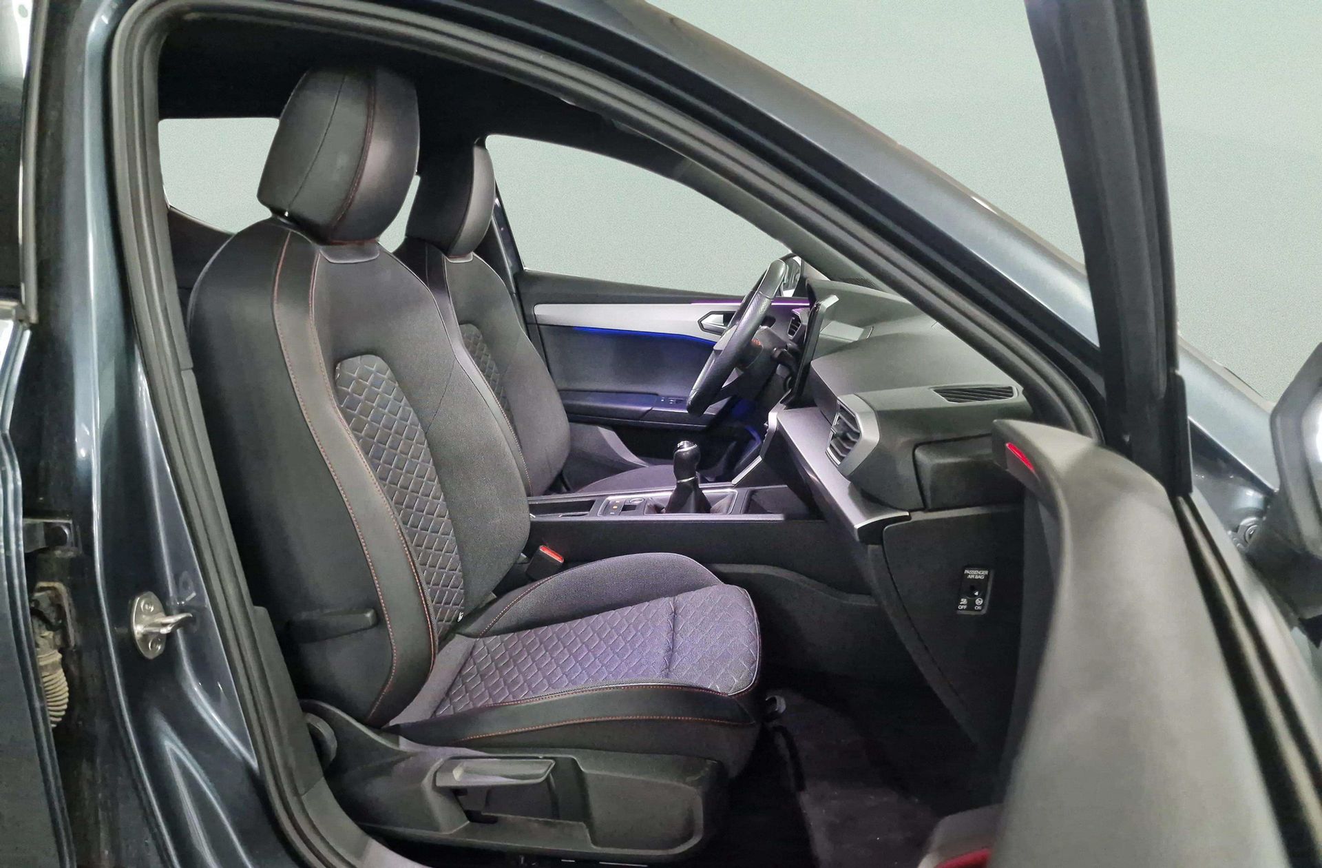 SEAT León 1.0 TSI FR 25 Aniversario - foto 22