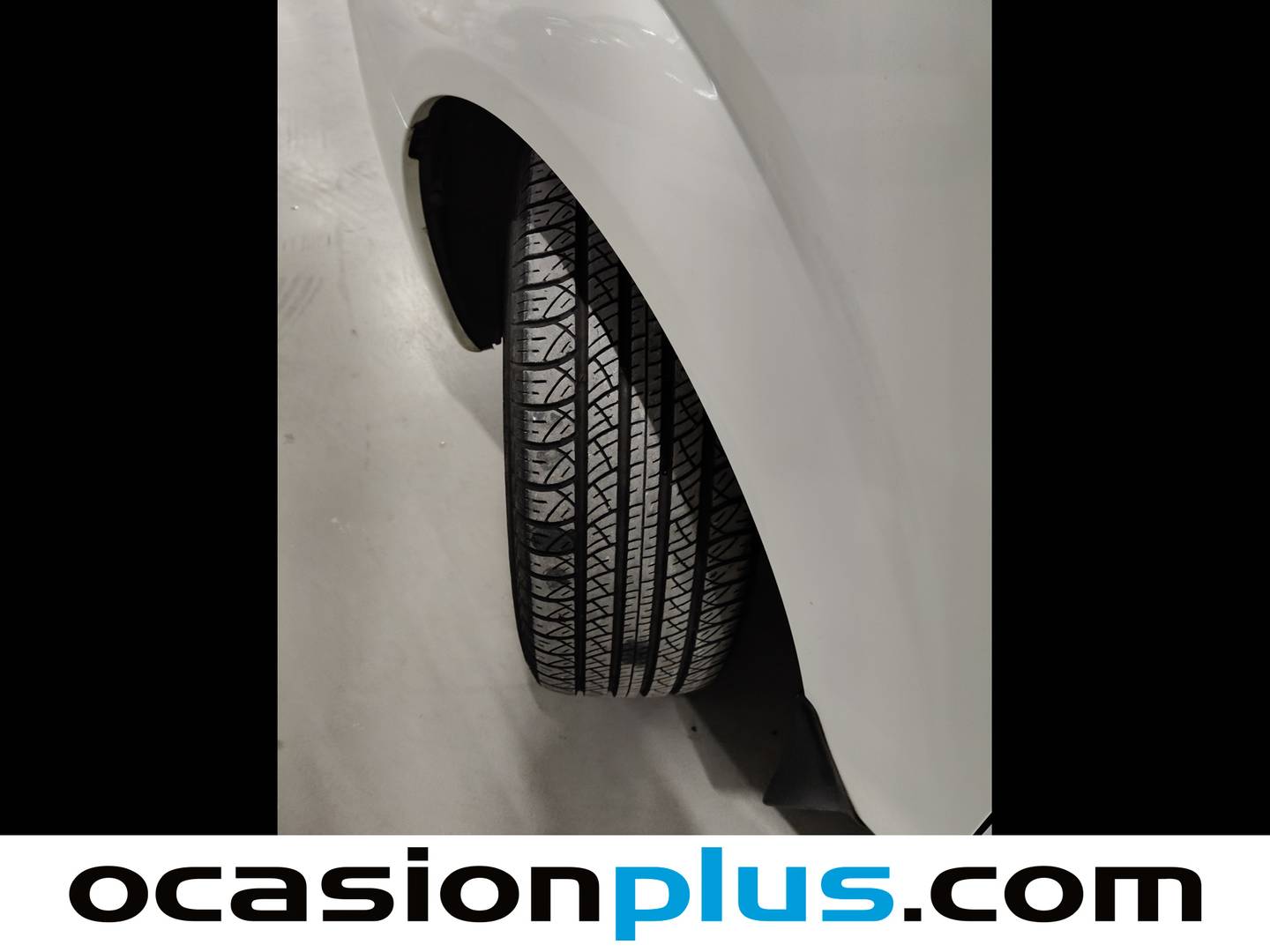 Foto SsangYong Rodius Ssangyong Rodius D22T Limited 4X4 Aut. (178 CV) 7 Plazas