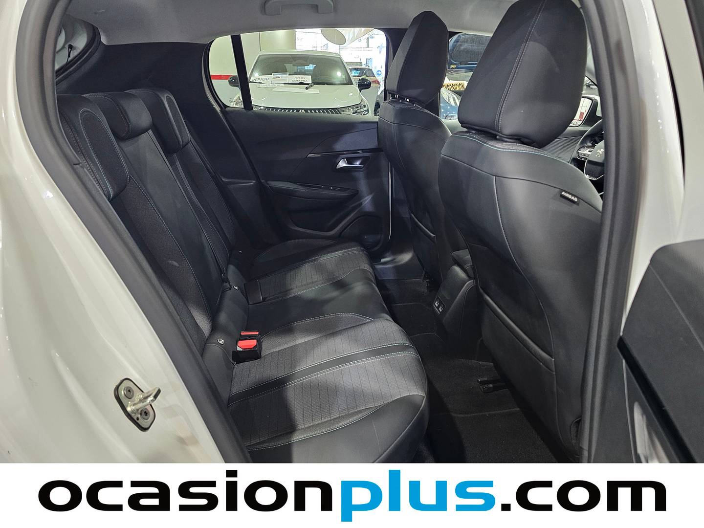 Foto Peugeot 208 Peugeot 208 BlueHDi 100 Allure (100 CV)