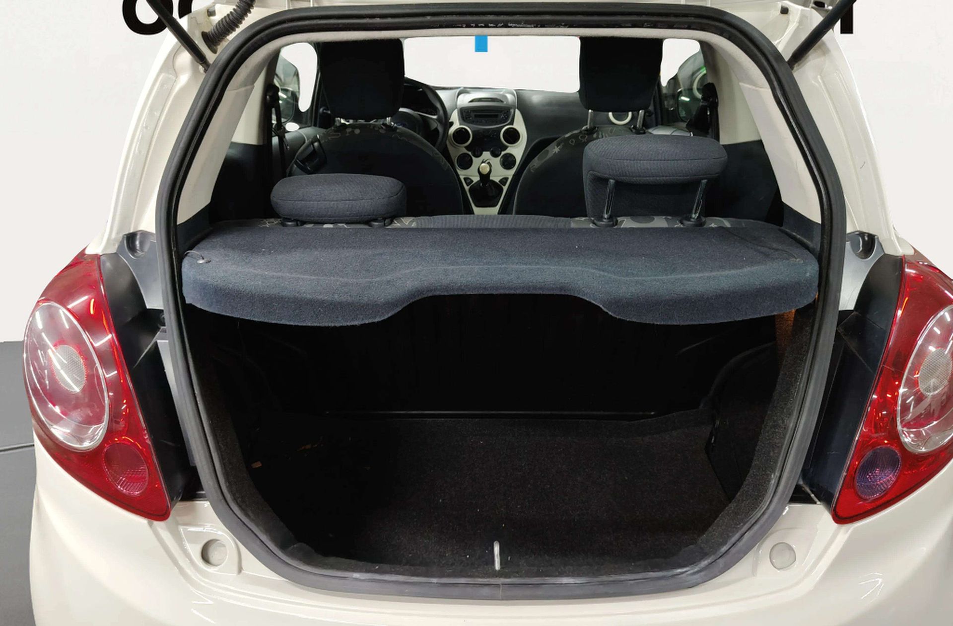 Ford Ka 1.2 Duratec Urban - foto 12
