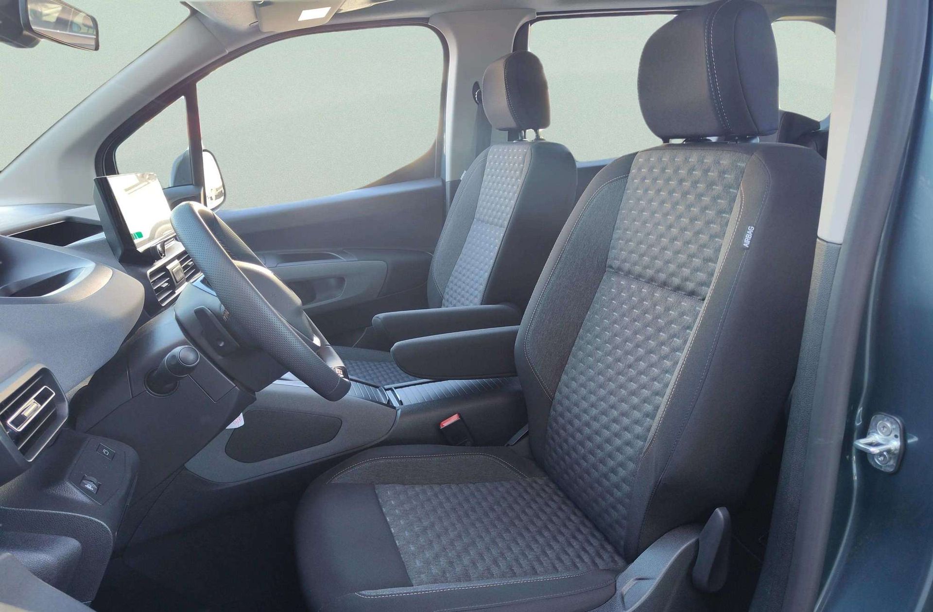 Peugeot Rifter BlueHDi 130 GT Standard - foto 9
