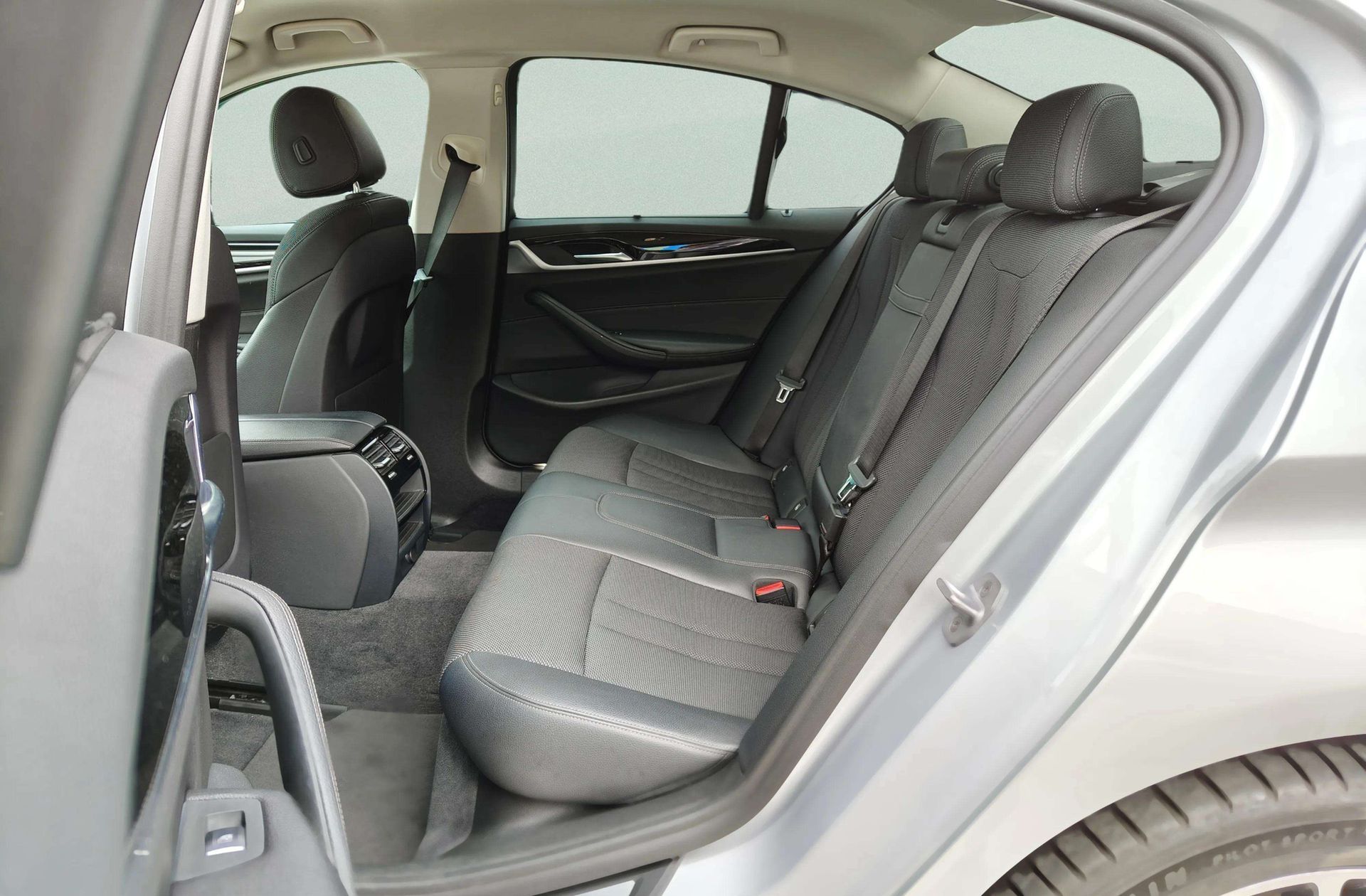 BMW Serie 5 520d Pack Sport Line - foto 16