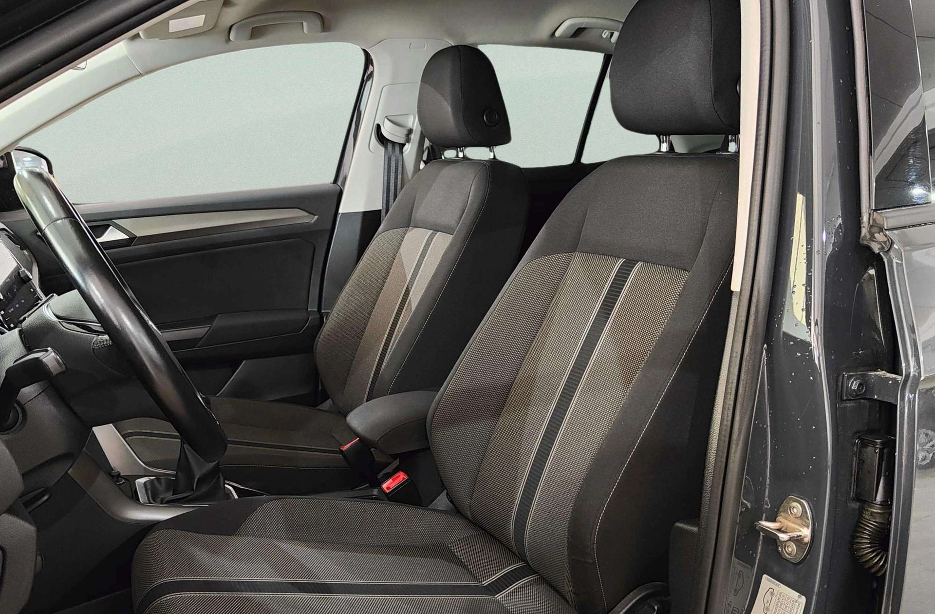 Volkswagen T-Roc Advance 1.0 TSI - foto 10