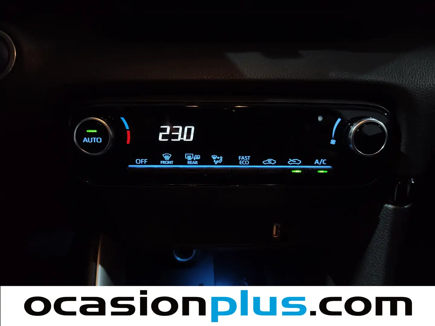 Foto Toyota Yaris Toyota Yaris 120H Business Plus (116 CV)