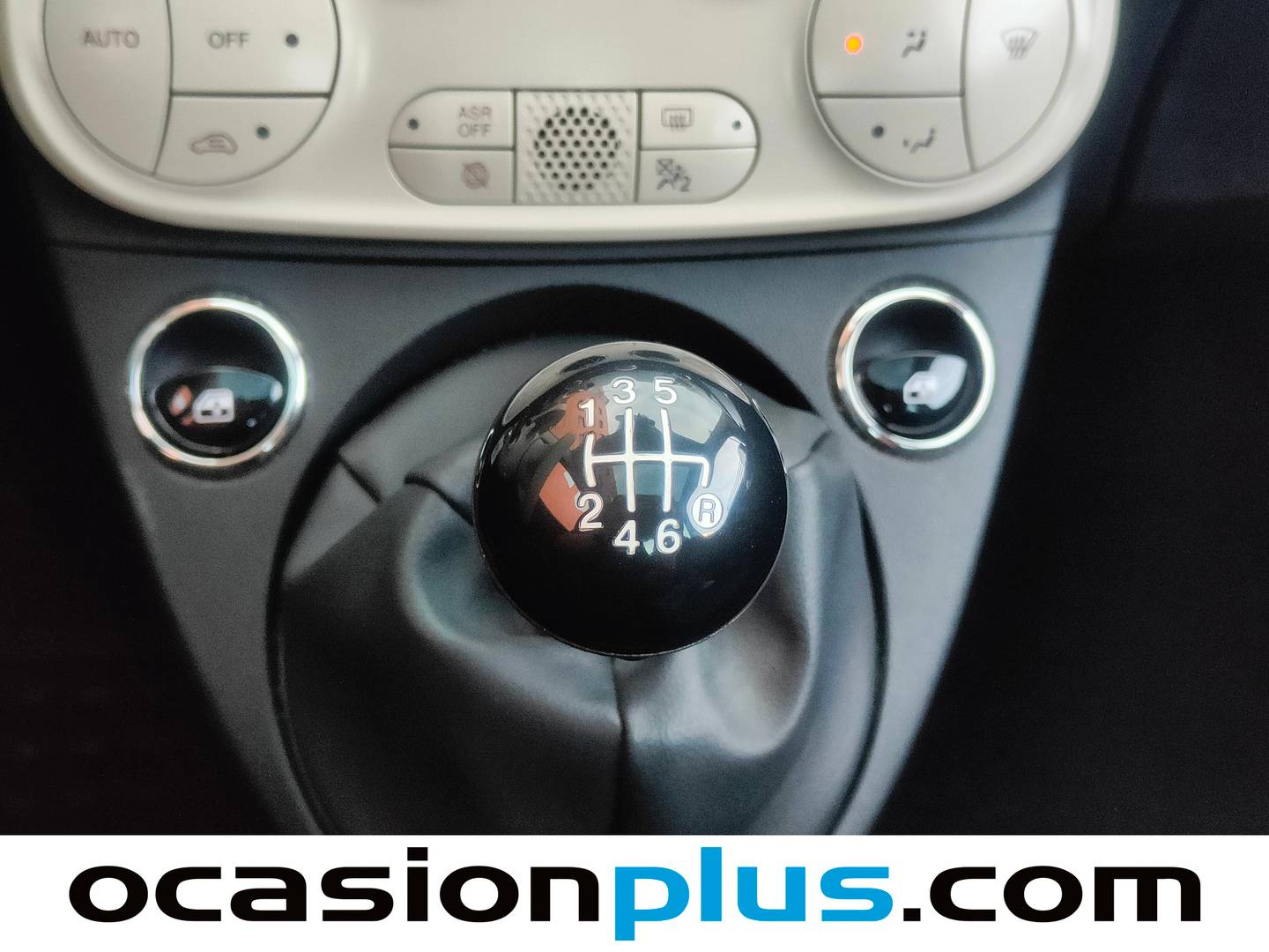Fiat 500 Fiat 500 1.0 Hybrid Dolcevita (70 CV) de segunda mano