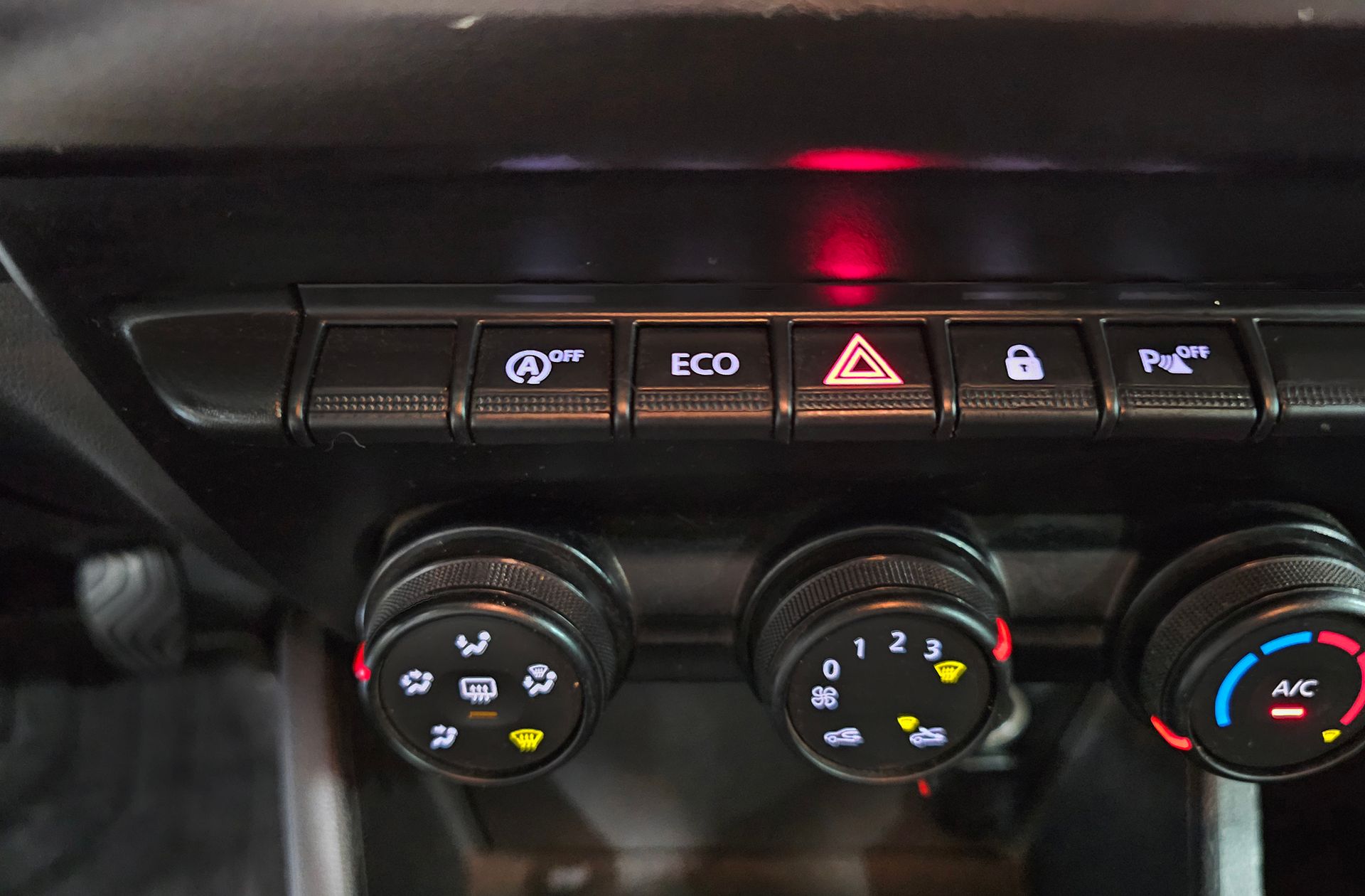 Dacia Duster Essential TCe - foto 10