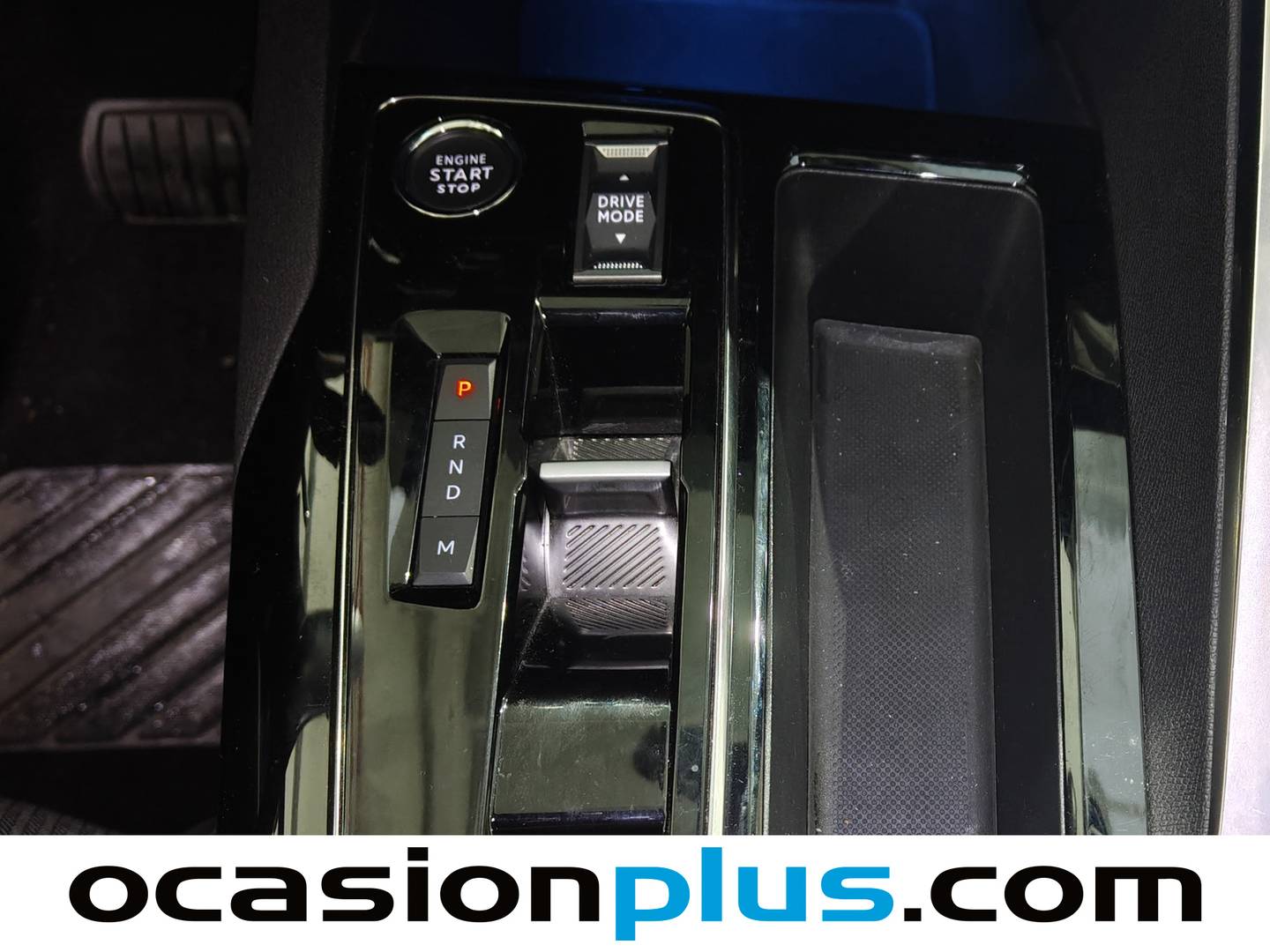 Foto Peugeot 5008 Peugeot 5008 PureTech 130 S&S Allure Pack EAT8 (130 CV) 7 Plazas