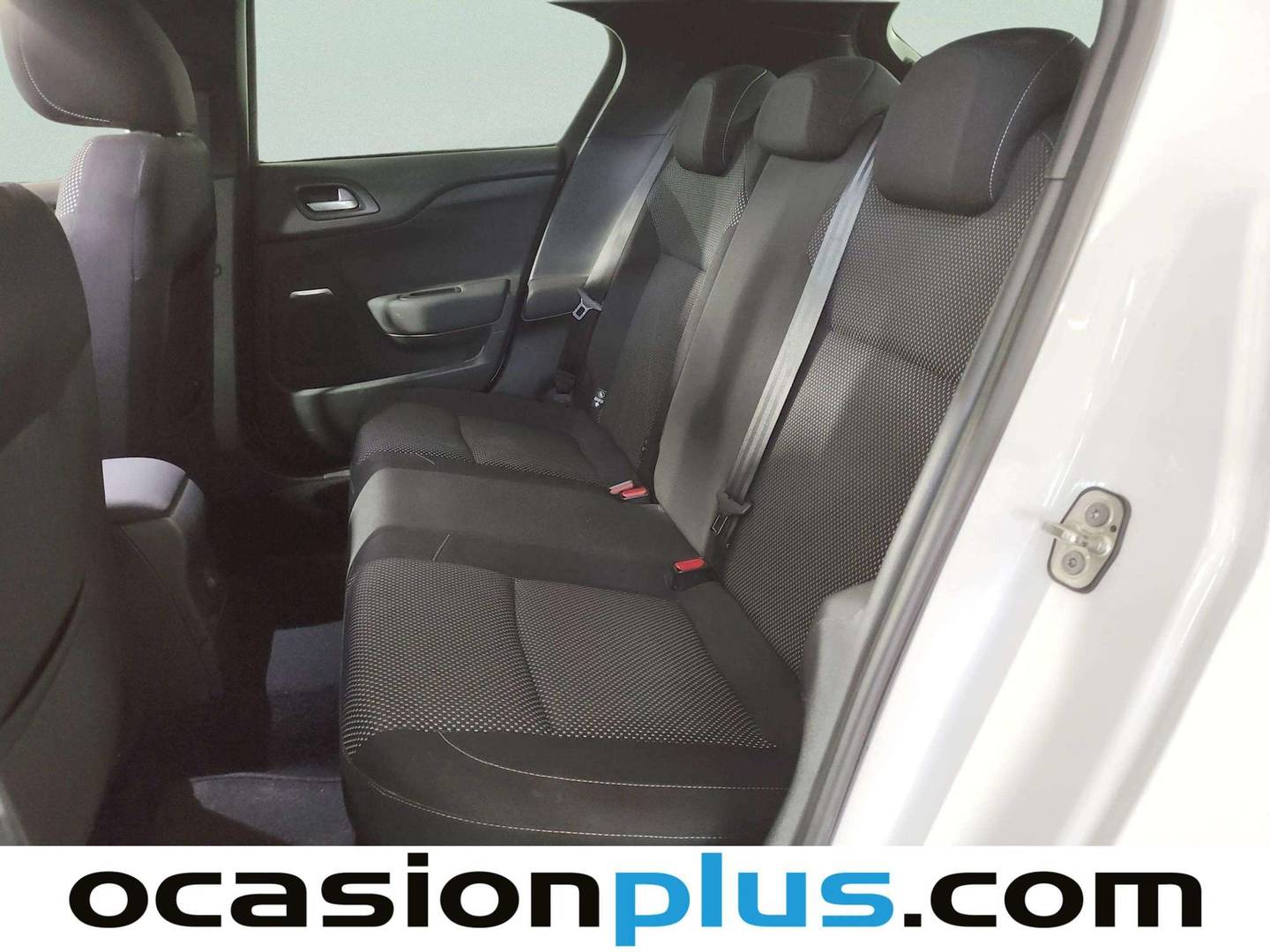 Foto asientos traseros DS DS 4 DS DS4 1.6 BlueHDi Desire (100 CV)