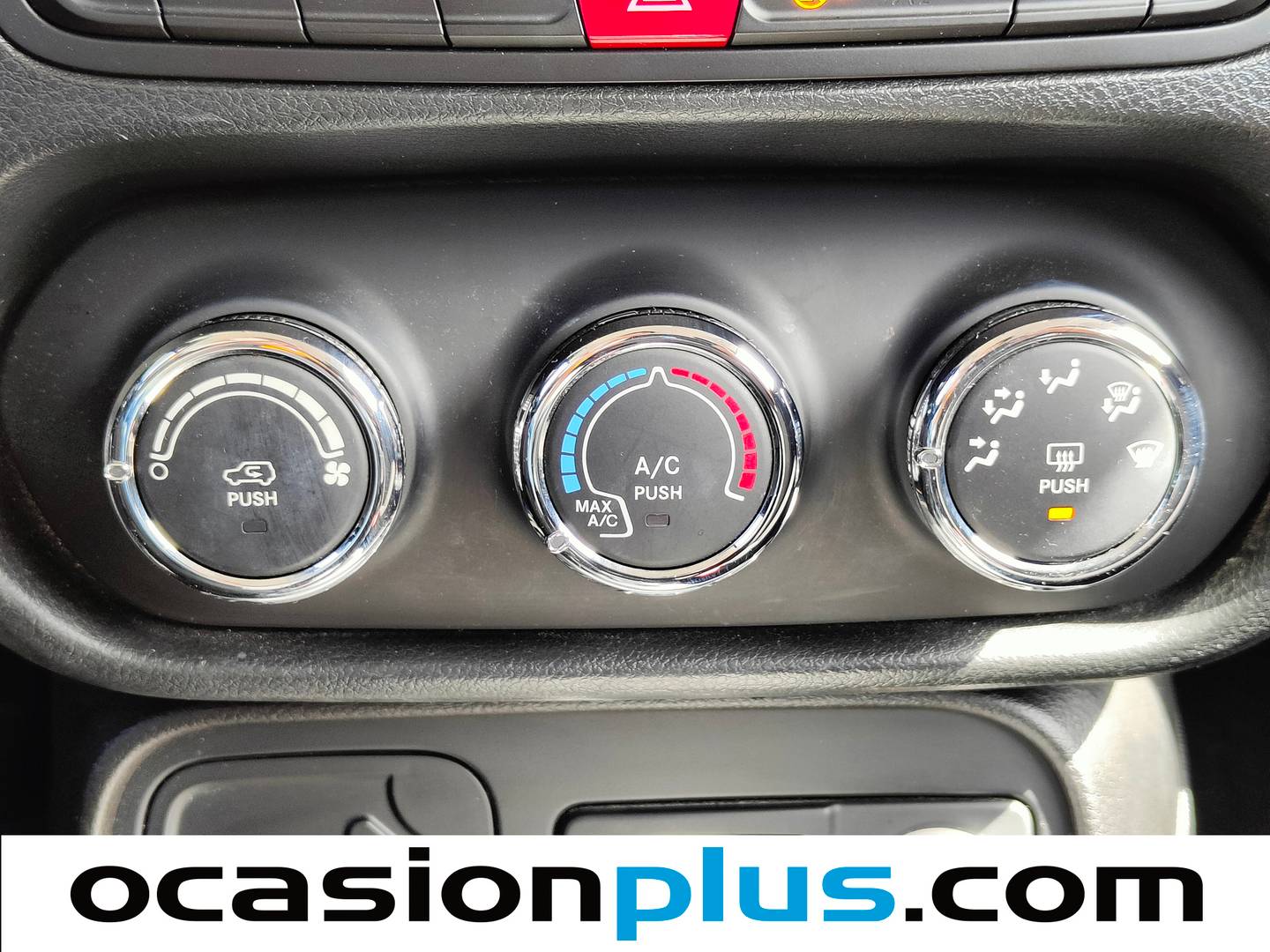 Extras del Jeep Renegade Jeep Renegade 1.6 E-TORQ HP Sport 4x2 E6 (110 CV)