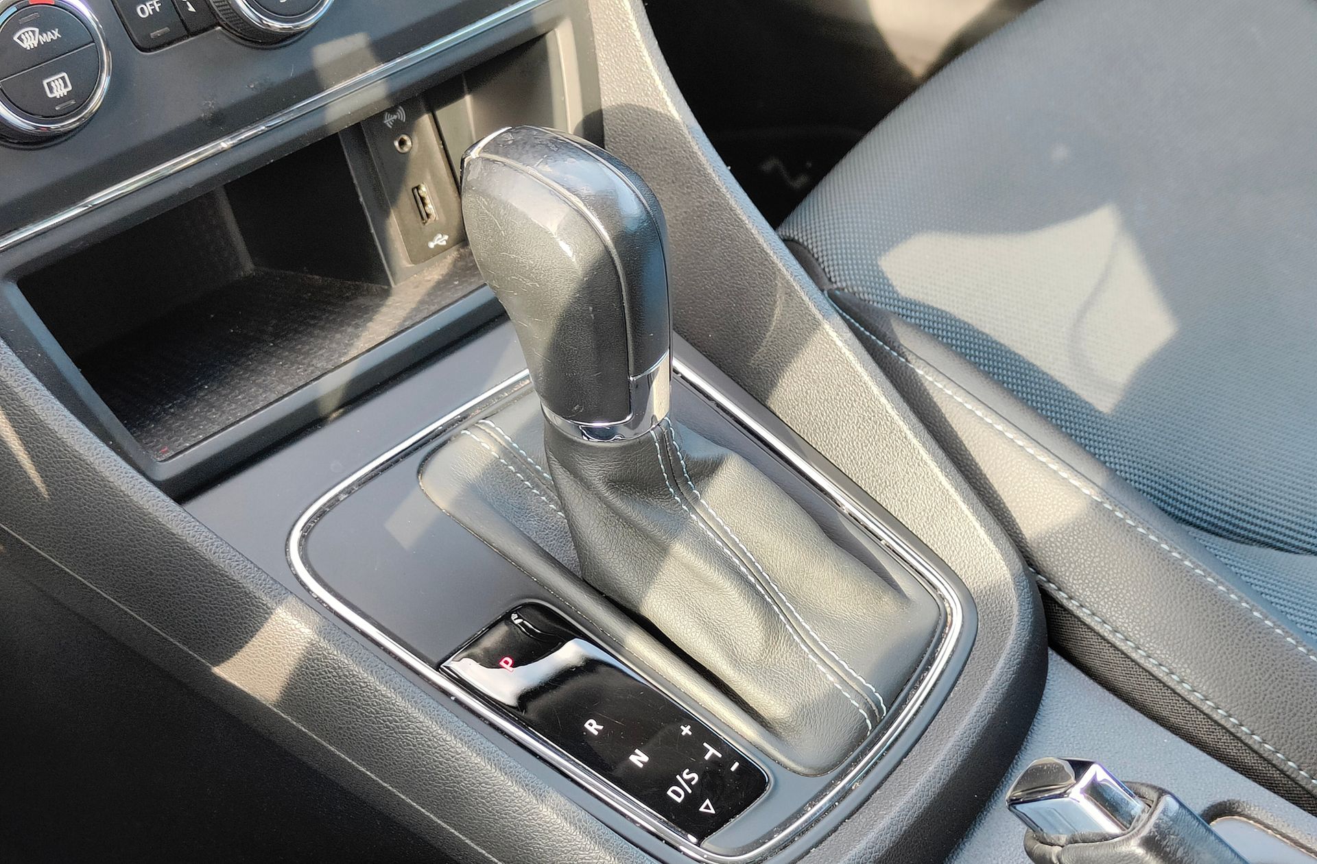 SEAT León ST 1.4 TSI ACT Style DSG - foto 5