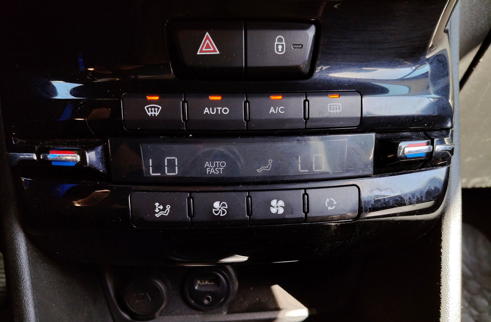 Peugeot 2008 PureTech 110 Allure - foto 33