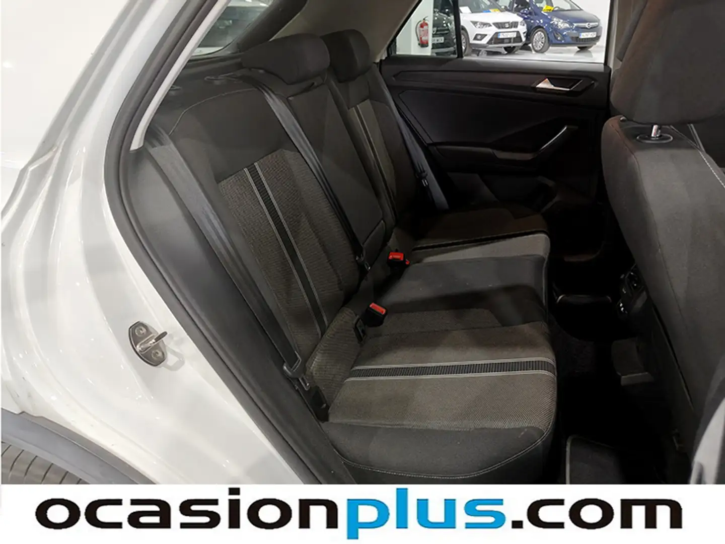 Foto Volkswagen T-Roc Volkswagen T-Roc Advance 2.0 TDI (115 CV)