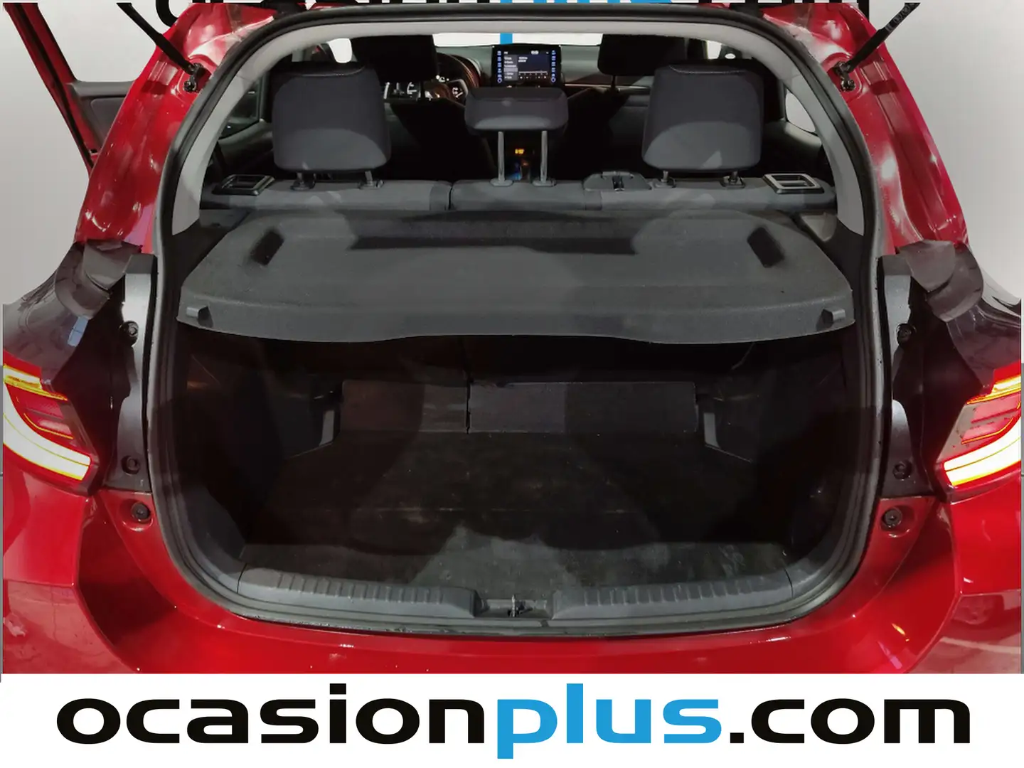 Foto Toyota Yaris Toyota Yaris 120H Business Plus (116 CV)