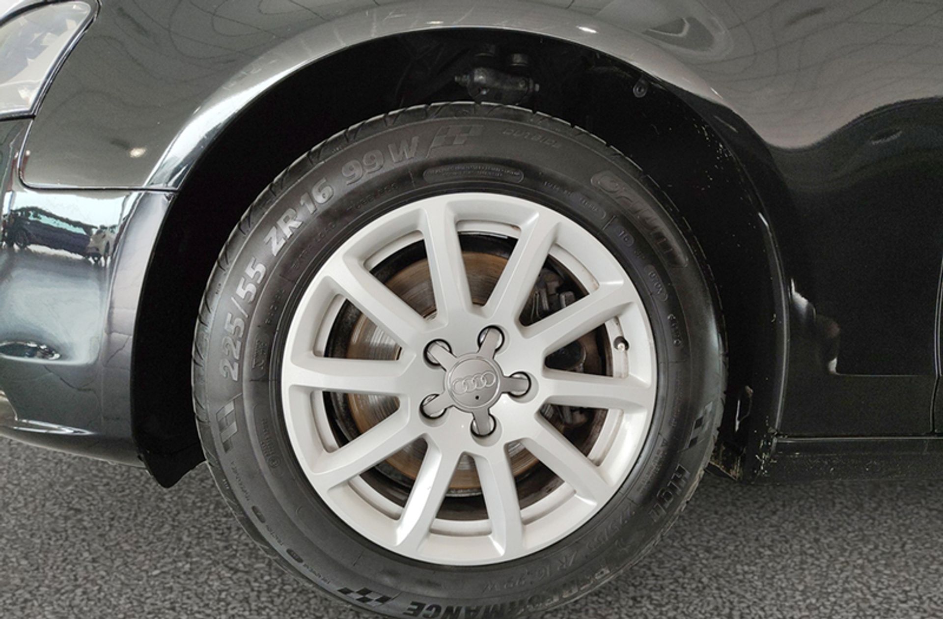 Audi A4 Avant 2.0 TDI multitronic - foto 35