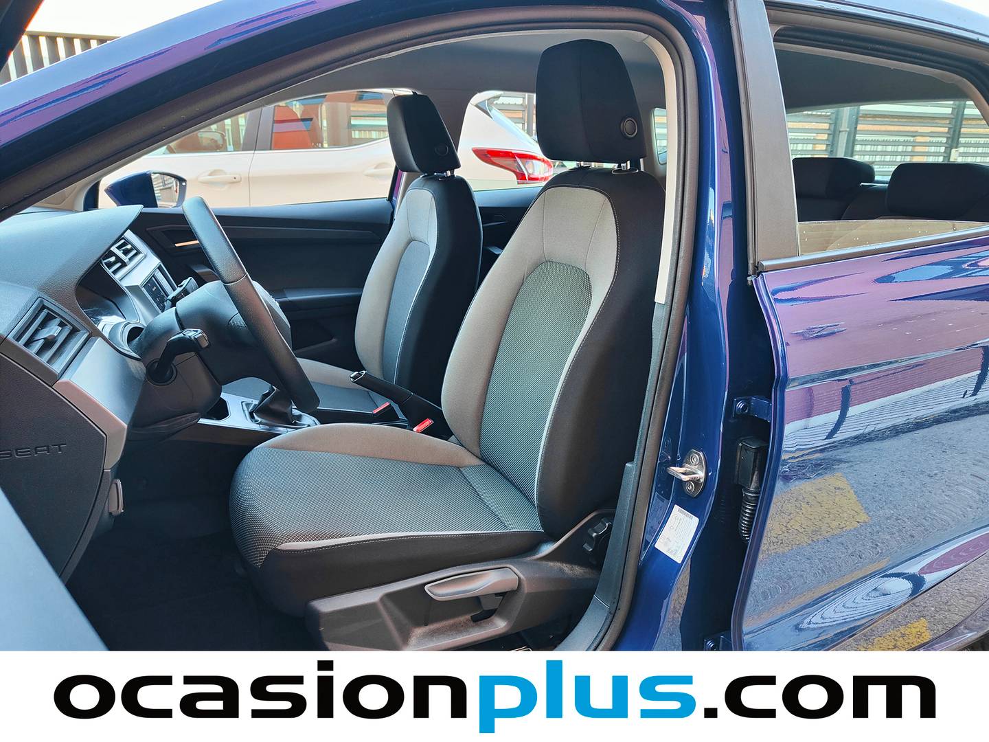 Foto asientos delanteros Seat Ibiza SEAT Ibiza 1.0 TSI Style Go (95 CV)