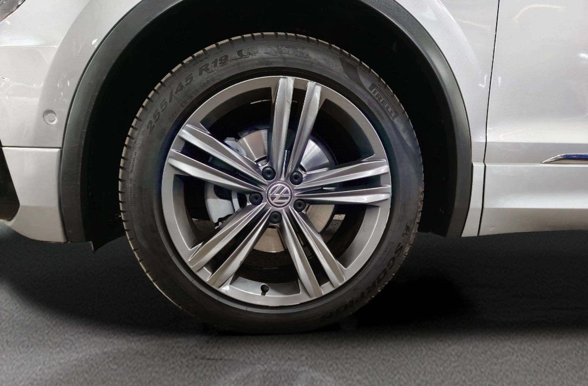 Volkswagen Tiguan Allspace Sport 2.0 TDI Pack R-line - foto 41