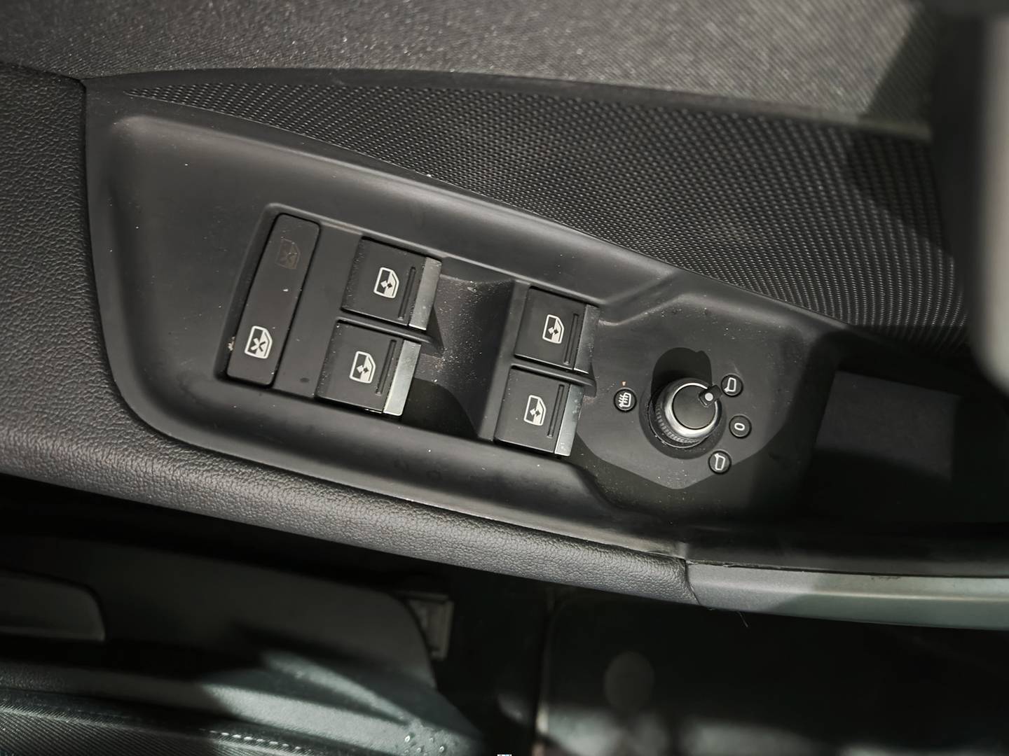 Foto Audi A3 Audi A3 Sportback Advanced 30 TFSI (116 CV) S tronic