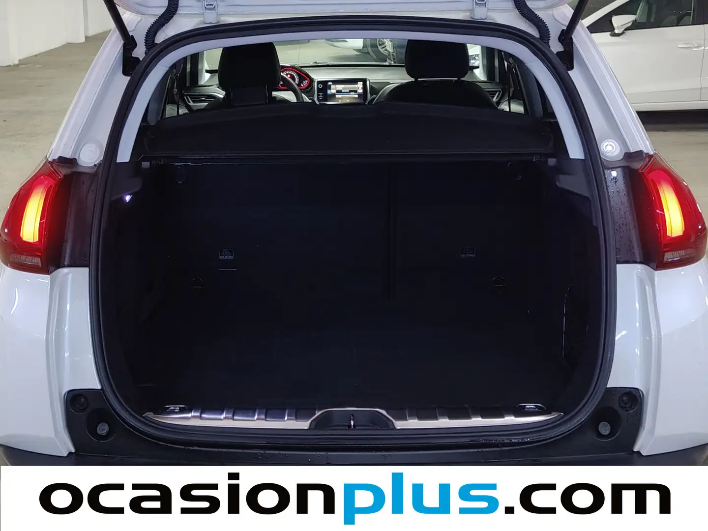 Foto Peugeot 2008 Peugeot 2008 BlueHDi 120 S&S GT Line (120 CV)