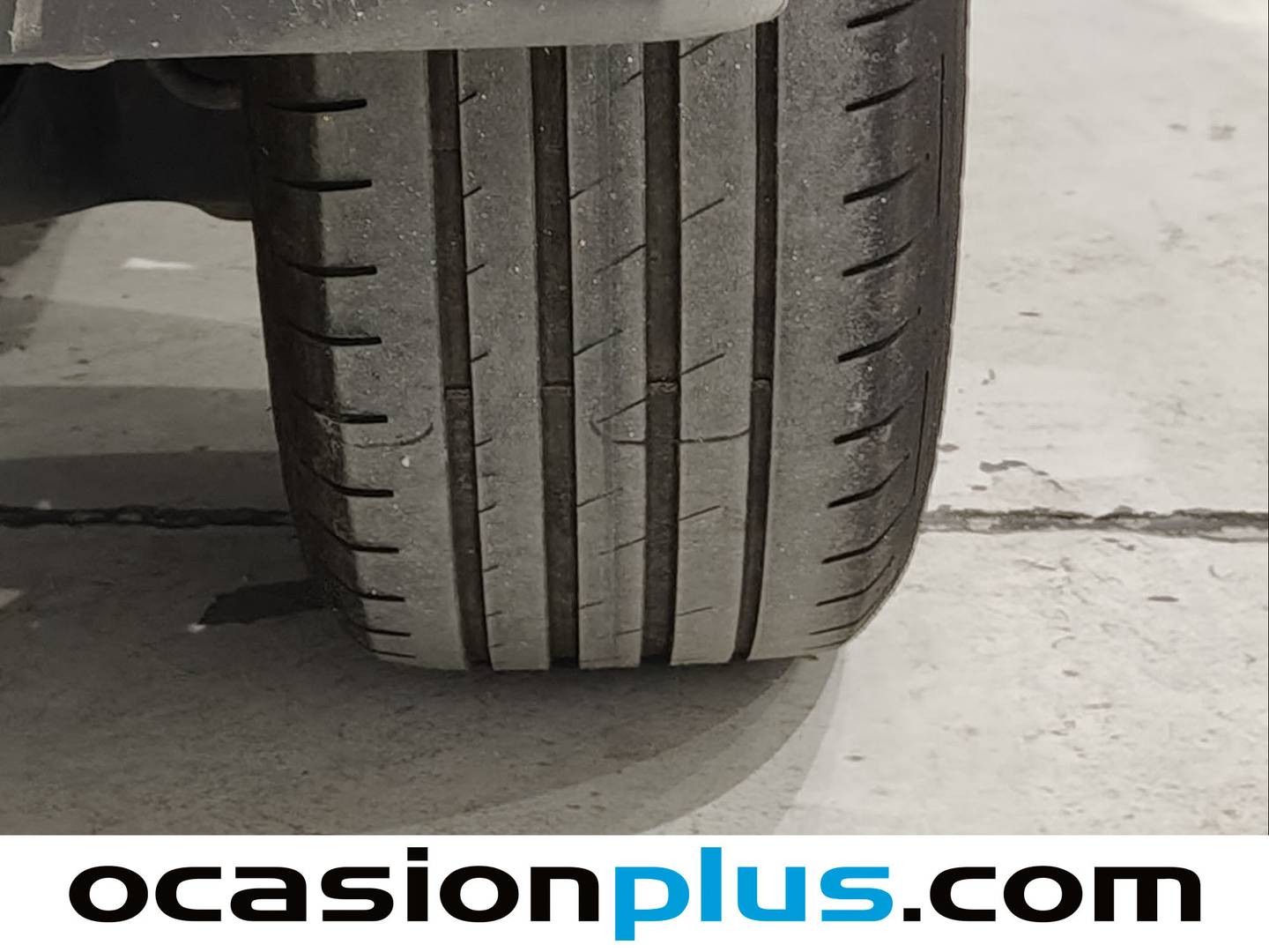 Foto Peugeot 2008 Peugeot 2008 PureTech 130 S&S Allure Pack (130 CV)