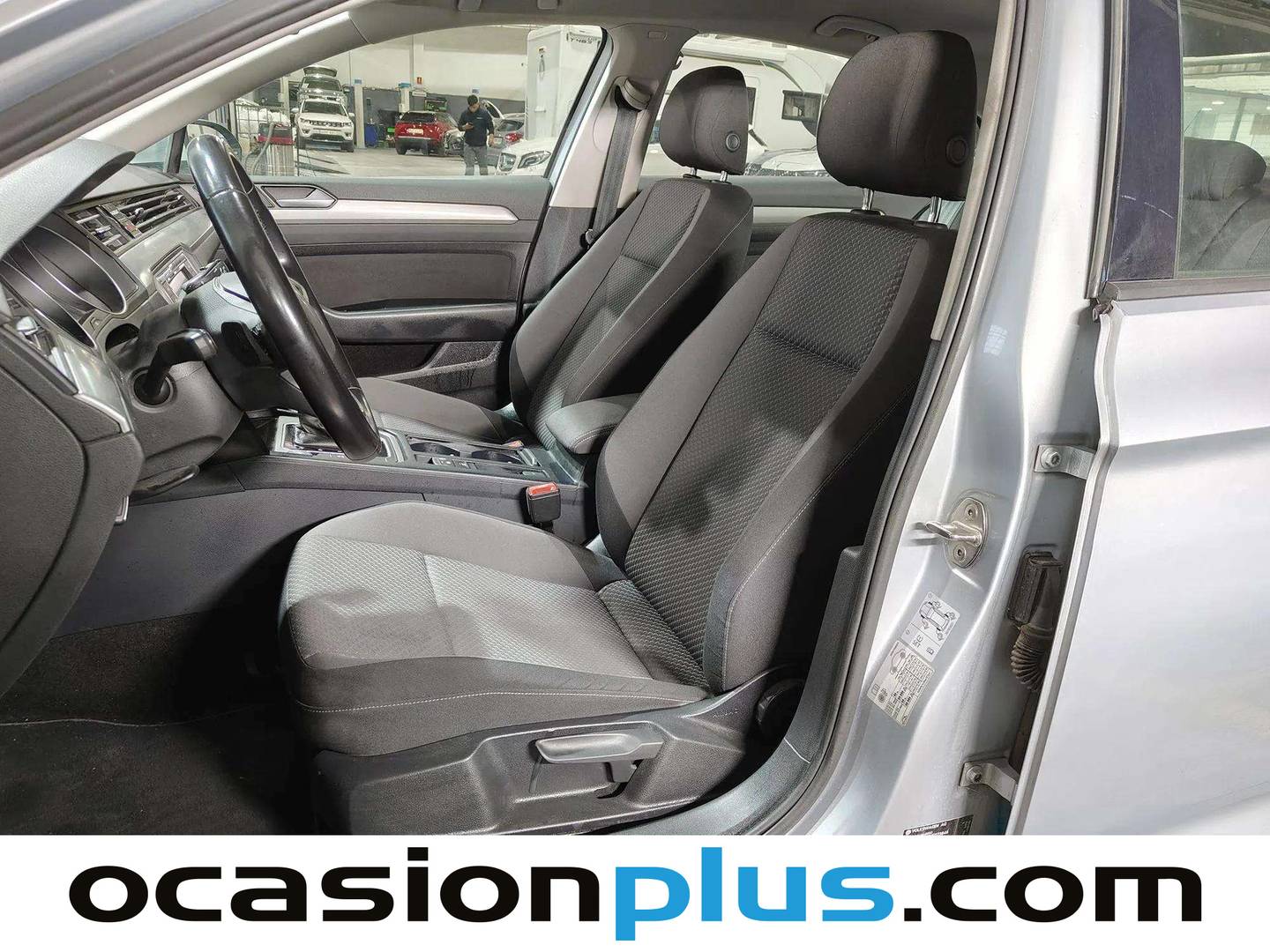 Foto asientos delanteros Volkswagen Passat Volkswagen Passat Business 2.0 TDI (122 CV) DSG