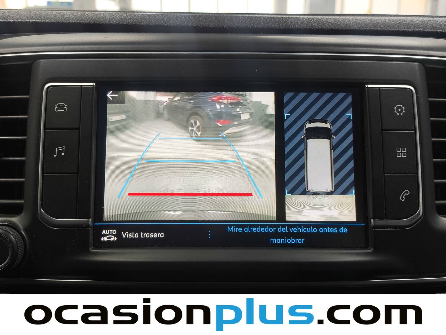 Equipamiento del Peugeot Traveller Peugeot Traveller 1.6 BlueHDi Business Standard (115 CV) 9 Plazas