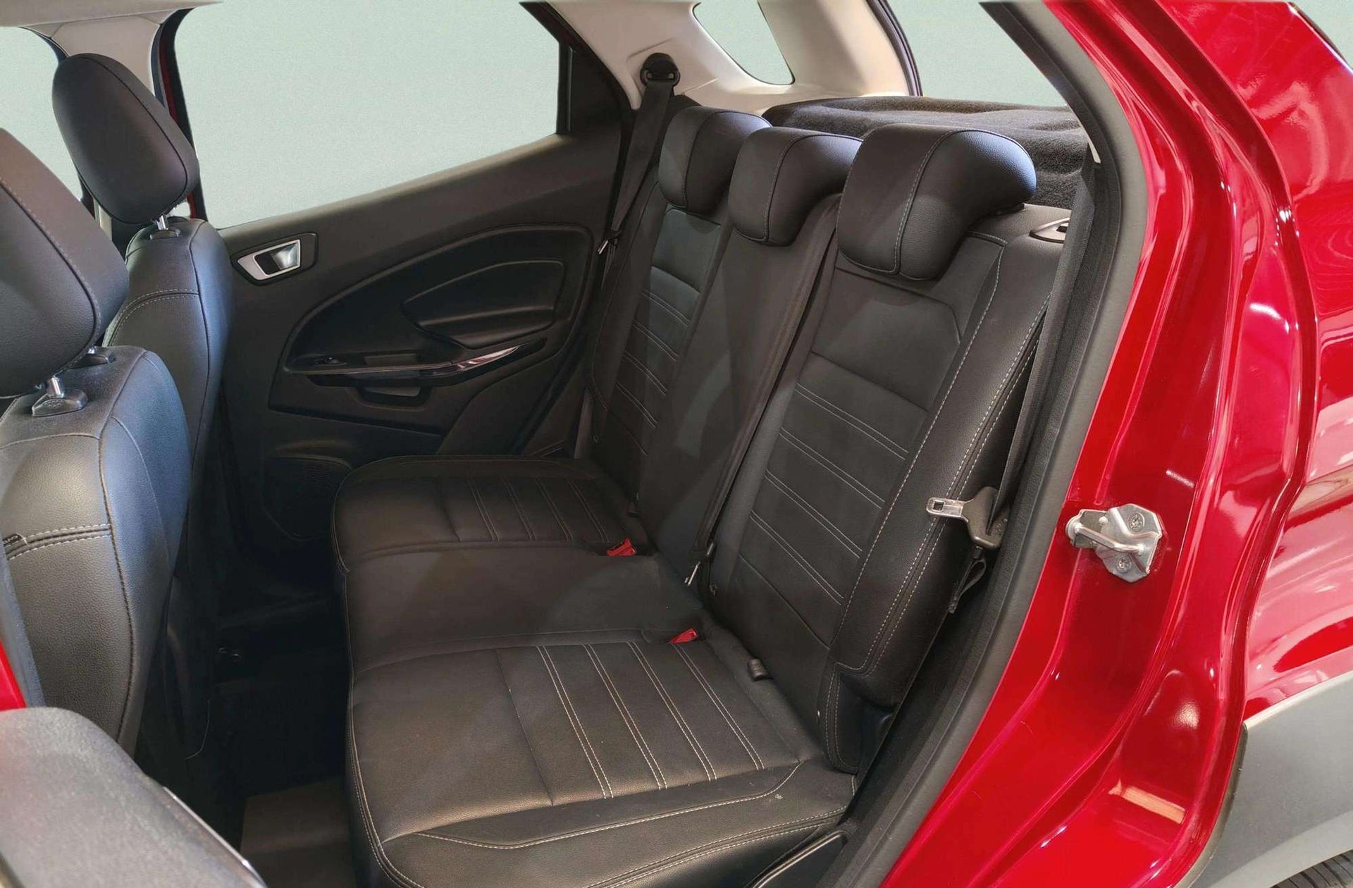 Ford EcoSport 1.0T EcoBoost Active - foto 14