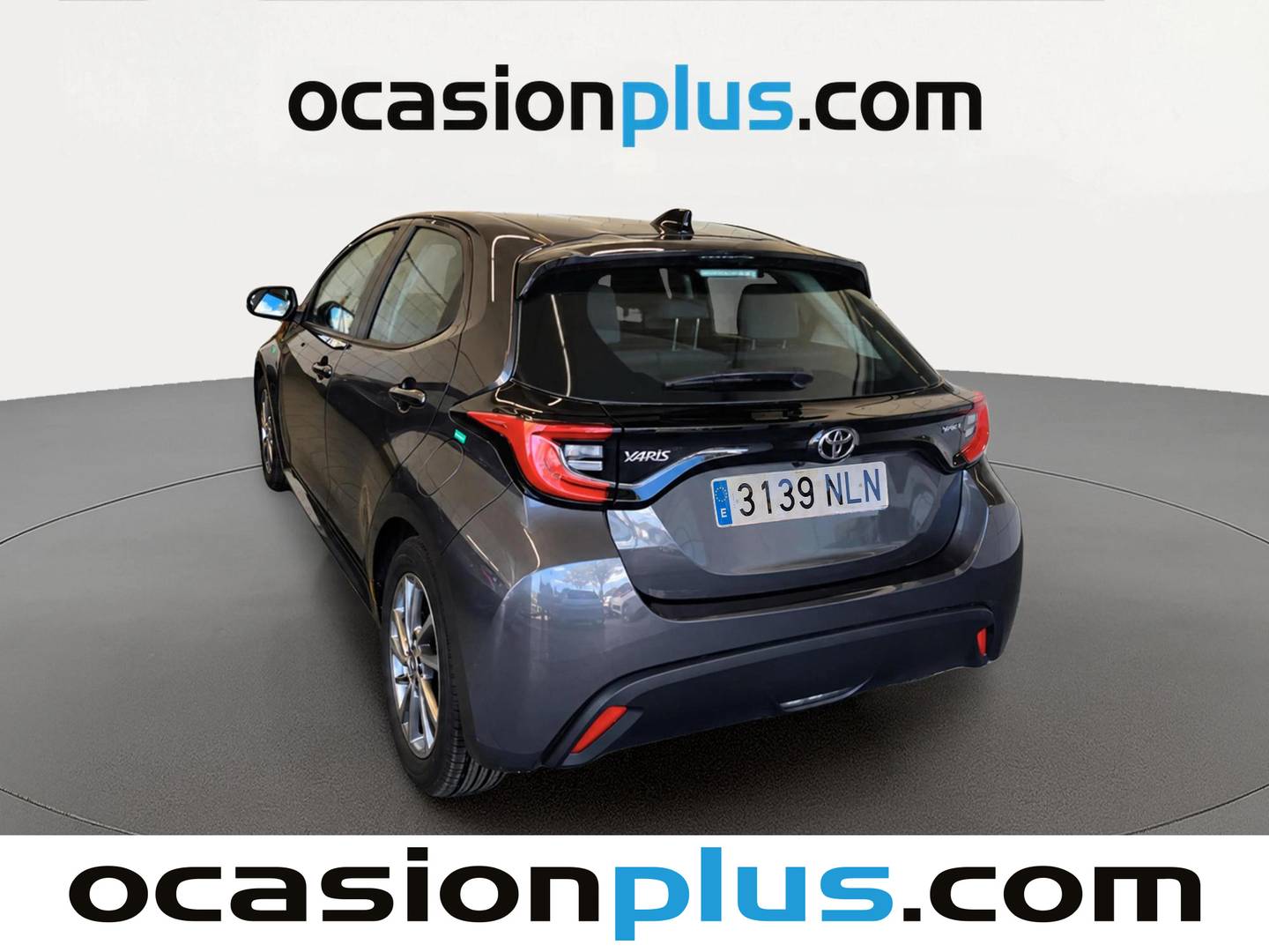 Foto trasera Toyota Yaris Toyota Yaris 120H Active Plus (116 CV) izquierda