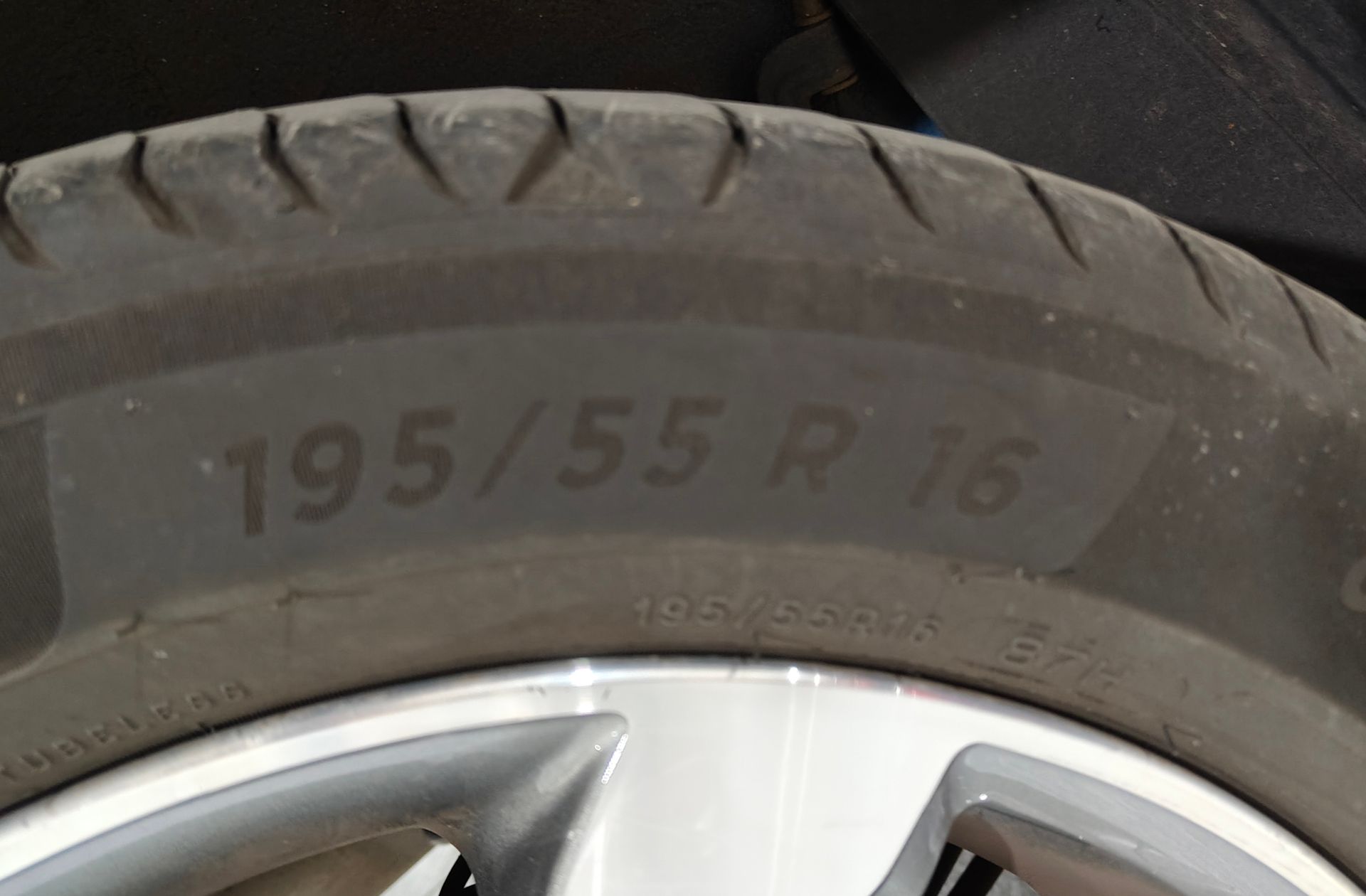 Kia Stonic 1.0 T-GDi Drive - foto 29