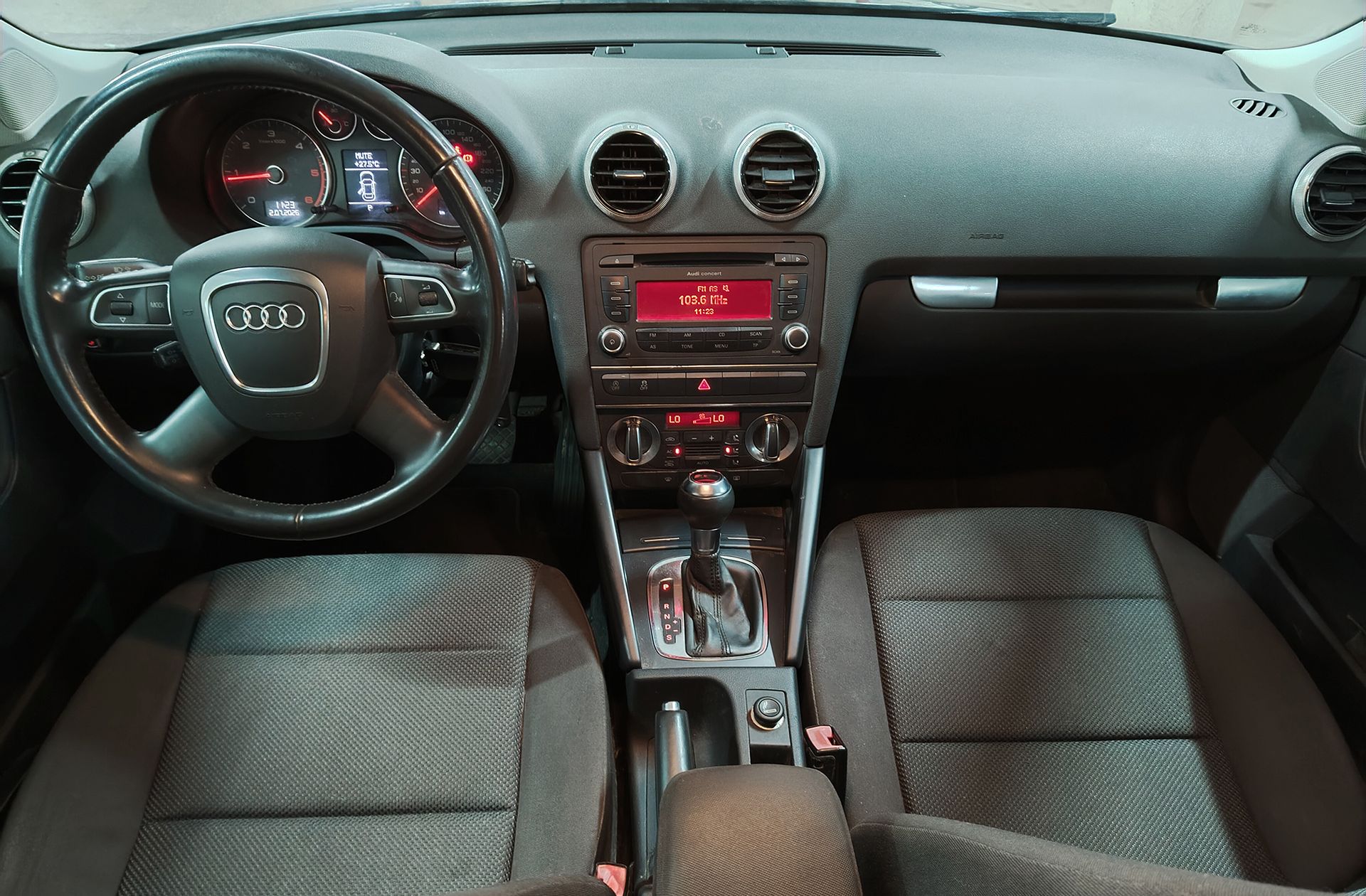 Audi A3 Sportback Attraction 1.6 TDI S tronic - foto 6