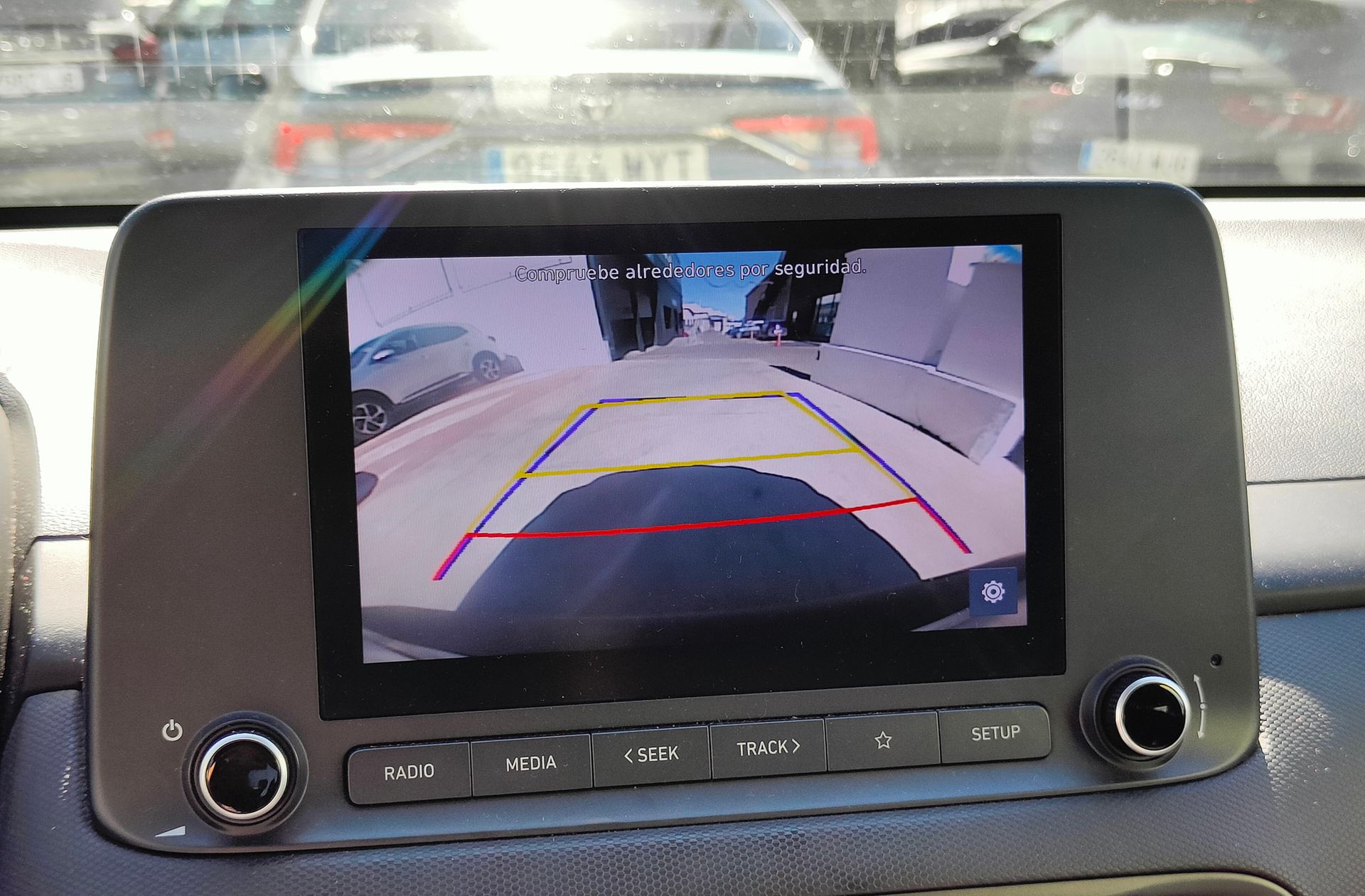 Hyundai Kona 1.6 GDI HEV Maxx DCT - foto 8