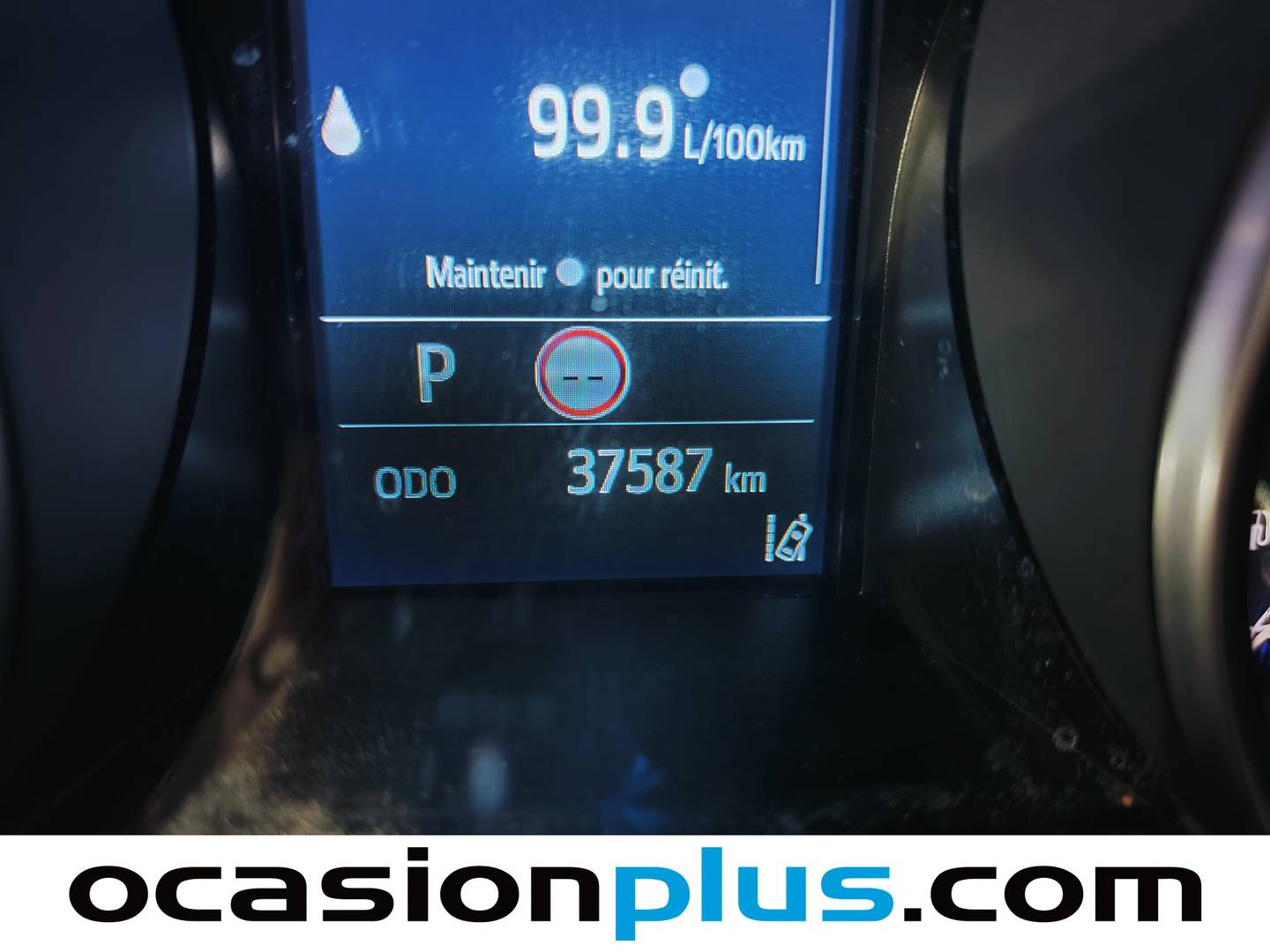 Foto Toyota C-HR Toyota C-HR 1.8 125H Advance (122 CV)