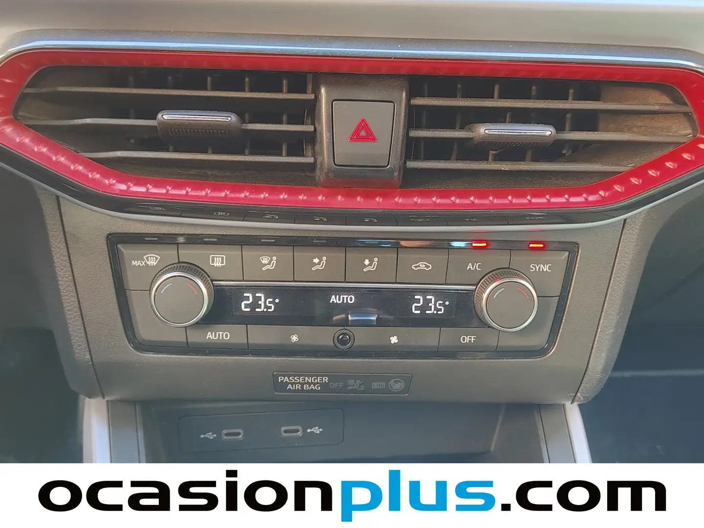 Foto Seat Arona SEAT Arona 1.5 TSI FR Plus DSG (150 CV)