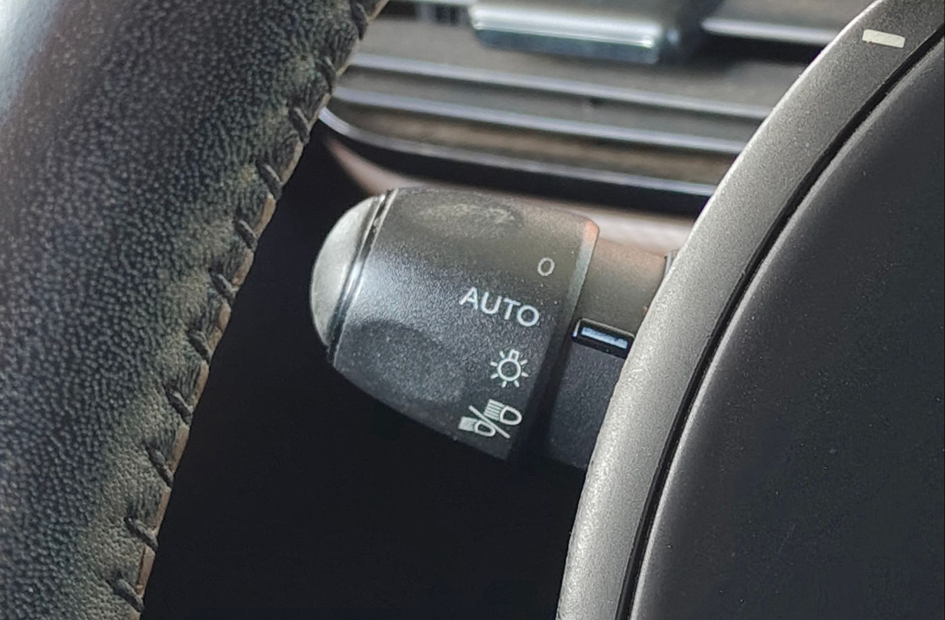 Citroën C4 Cactus e-HDI 92 Shine ETG6 - foto 23