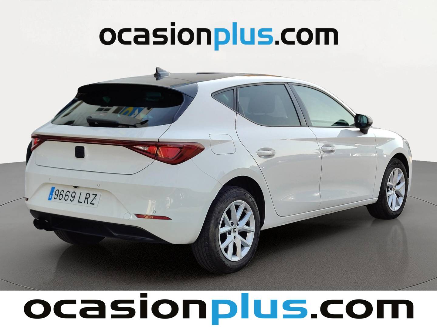 Foto trasera Seat León Seat León 1.5 TSI S&S Style Go (130 CV) derecha